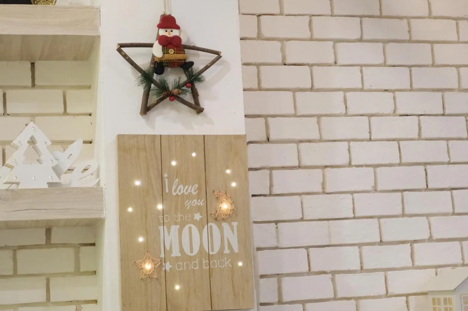 Decorative detail in Bonne Nuit Hotel, Hua Hin