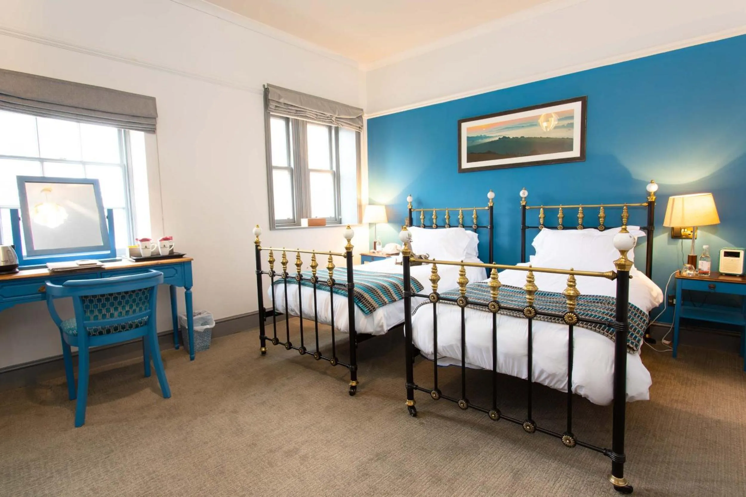 Bedroom, Bed in The Crown Hotel