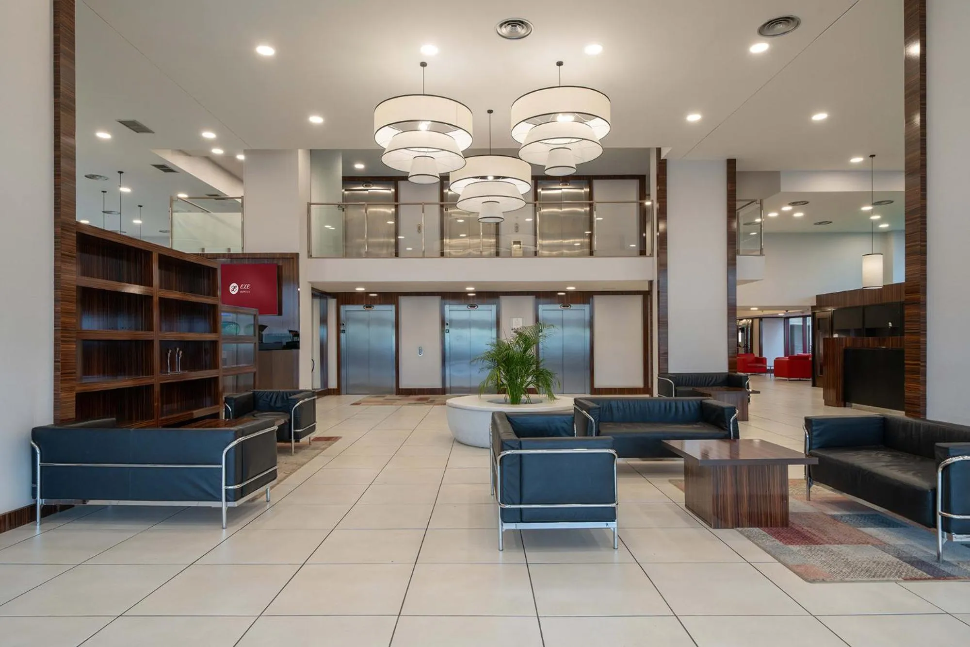 Lobby or reception in Exe Convention Plaza Madrid