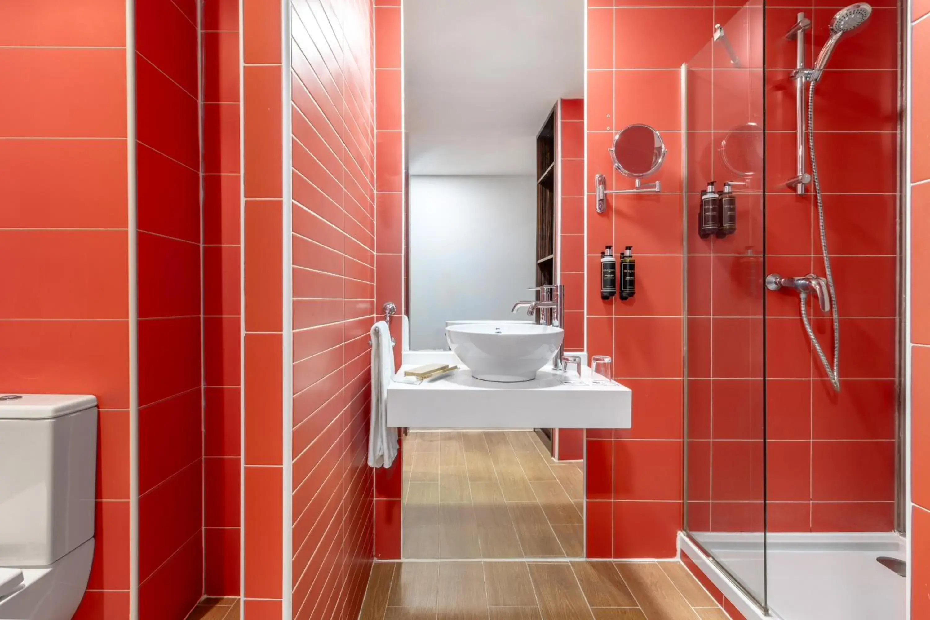 Triple Room in Exe Convention Plaza Madrid Triple Room in Exe Convention Plaza Madrid