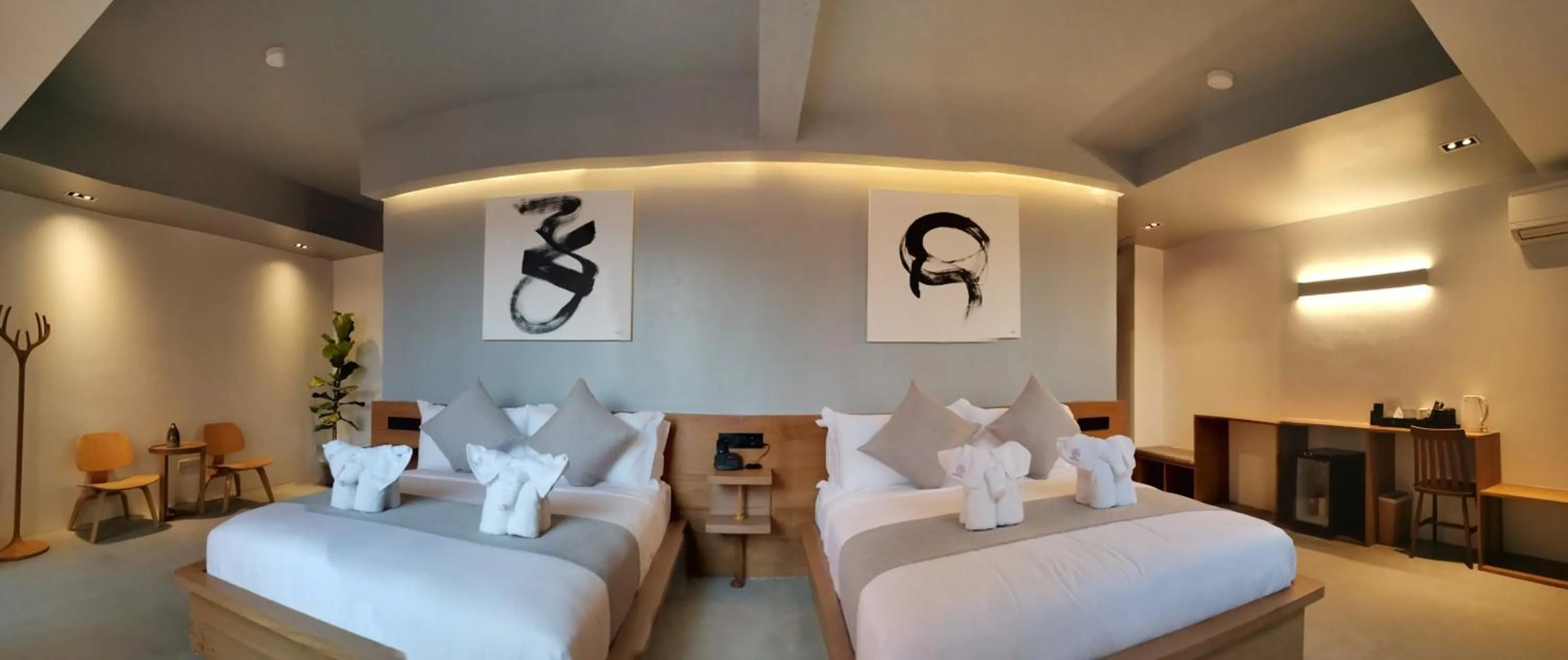 Photo of the whole room, Bed in M5 Hotel