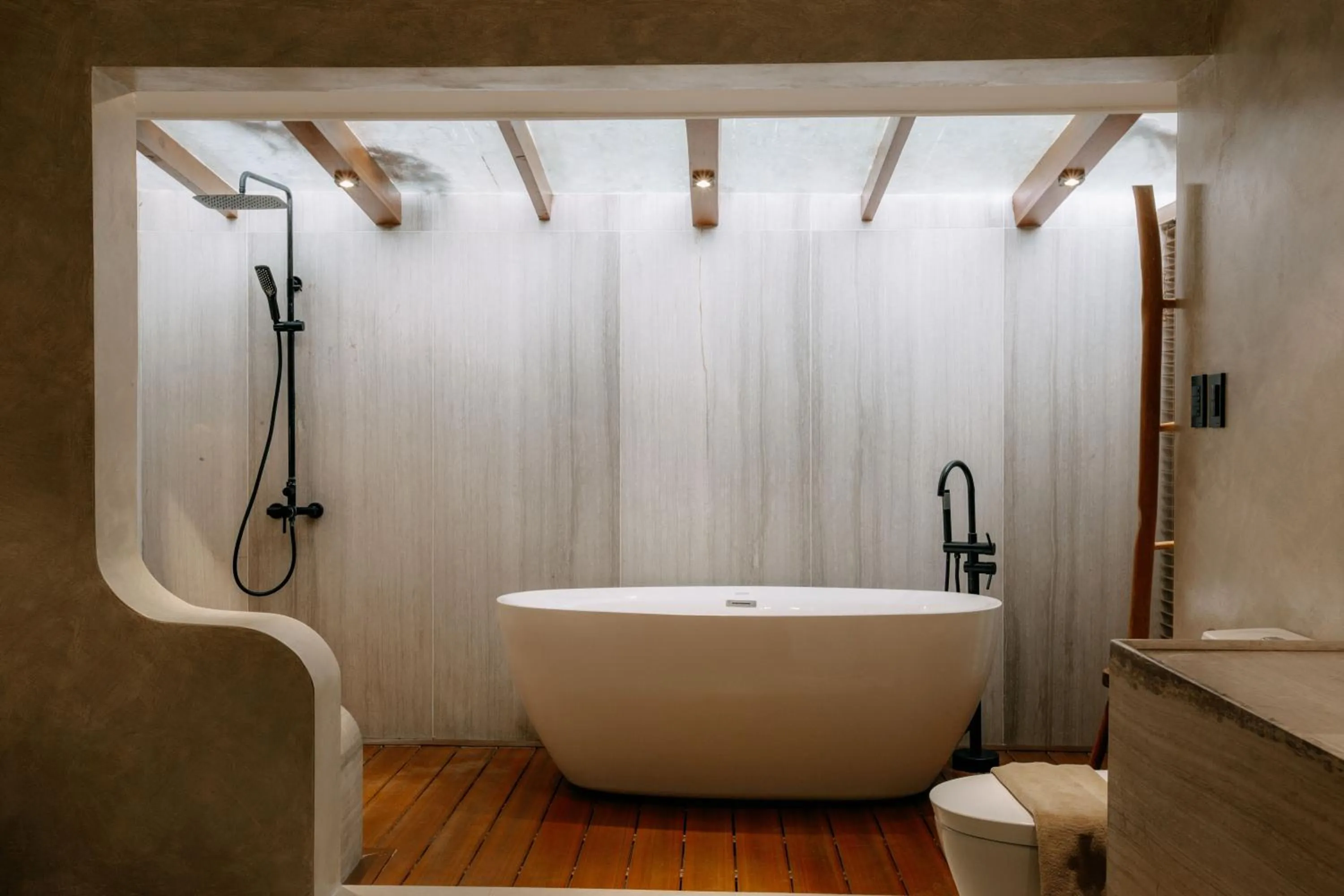 Shower in Golden Sands Destination Resorts