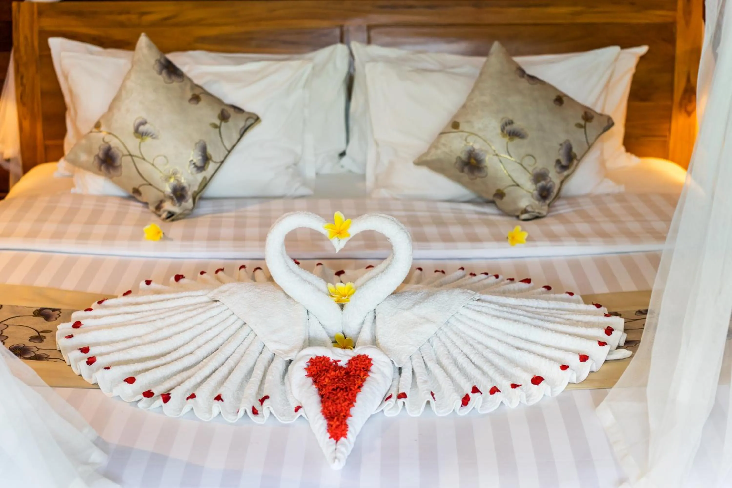 Bed in Royal Cottage Nusa Lembongan