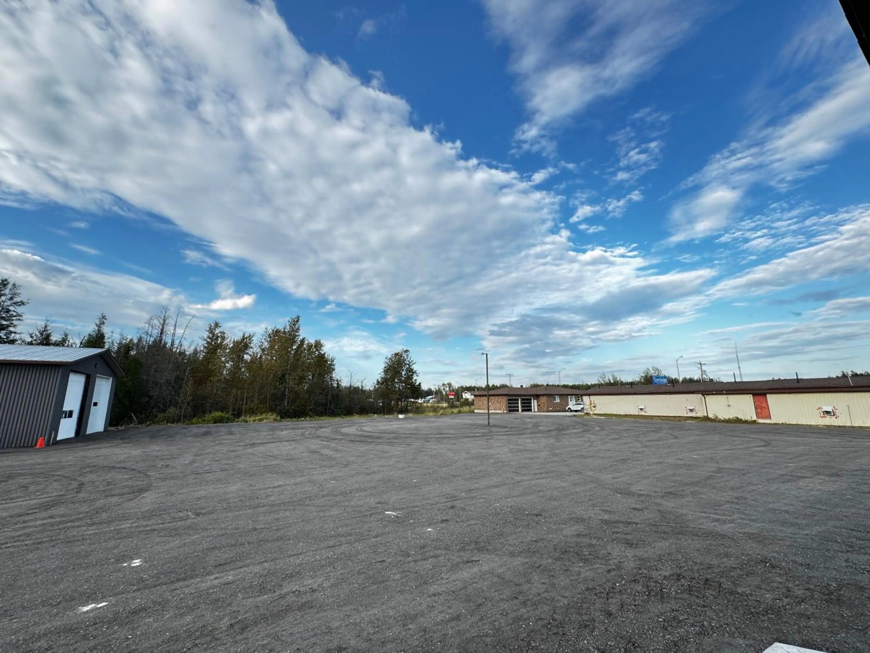 Parking in Travelodge by Wyndham Cochrane Ontario