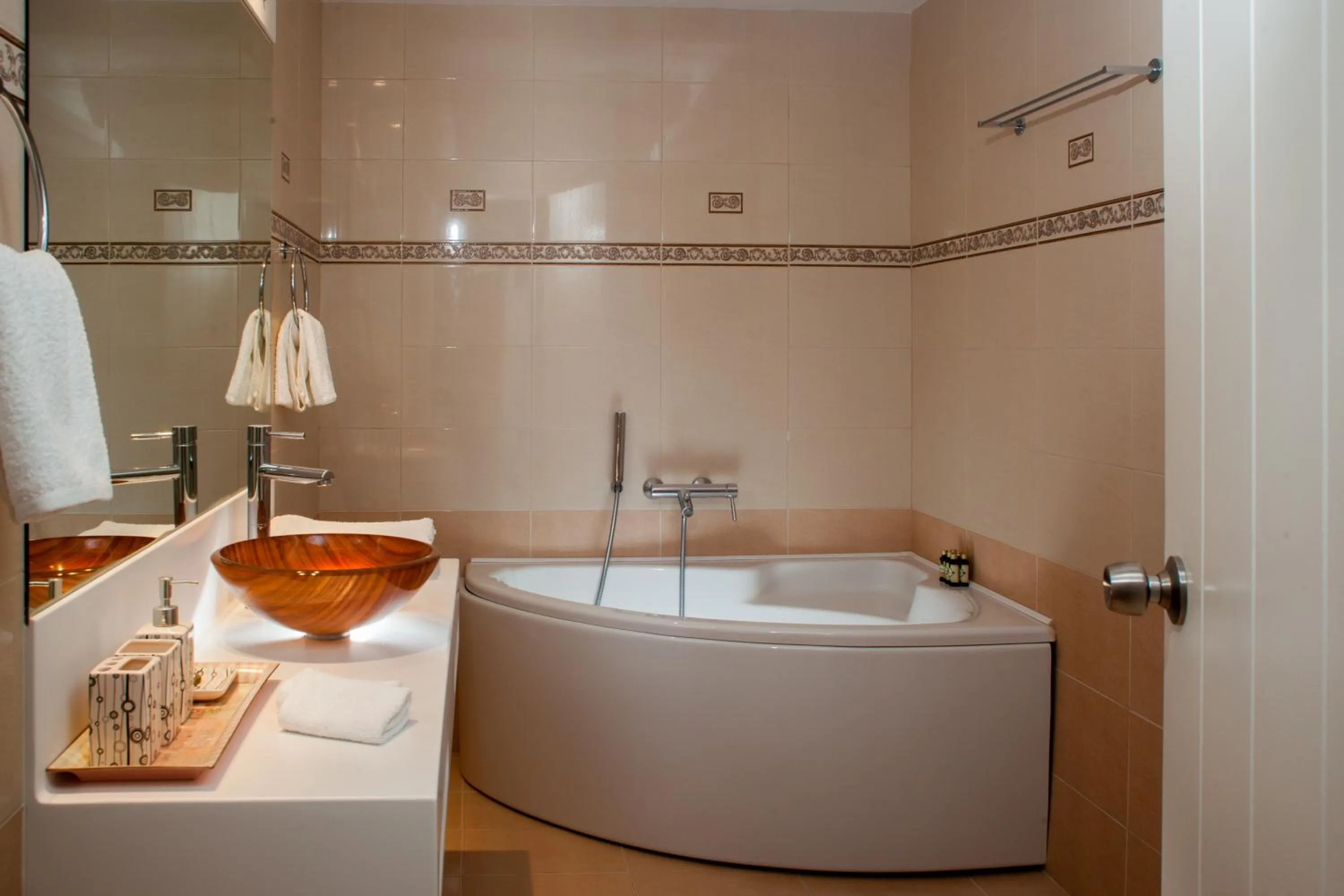 Time of day in Arlene Suites