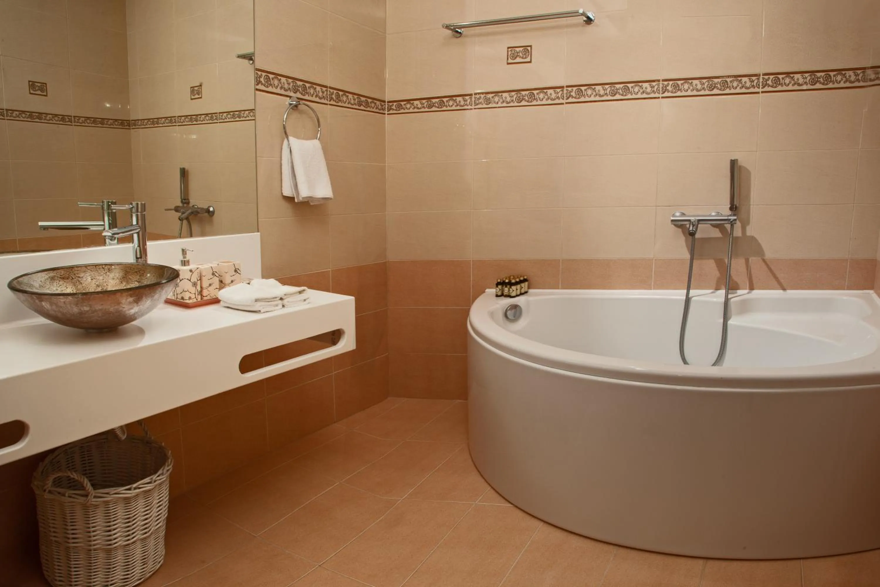 Time of day in Arlene Suites