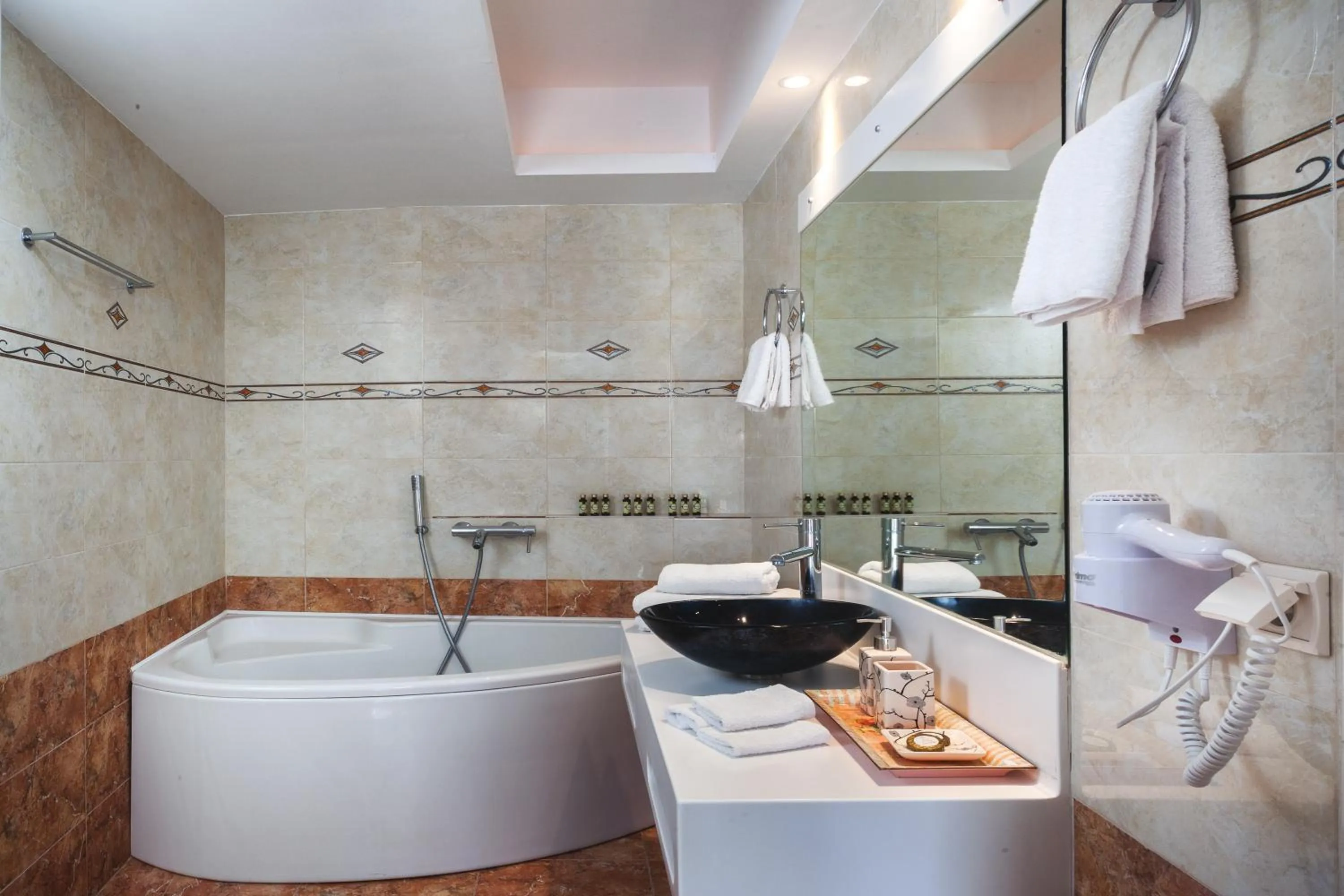 Time of day in Arlene Suites