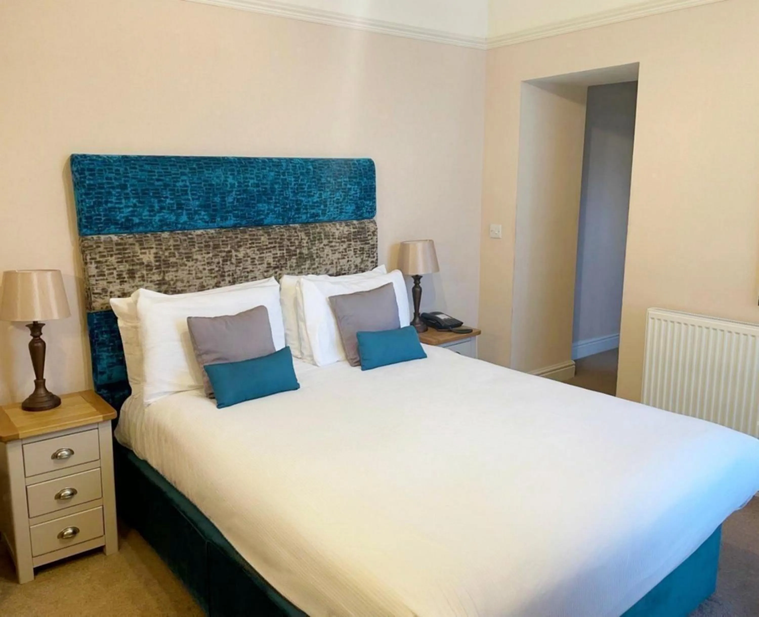 Bed in Caerwylan Hotel