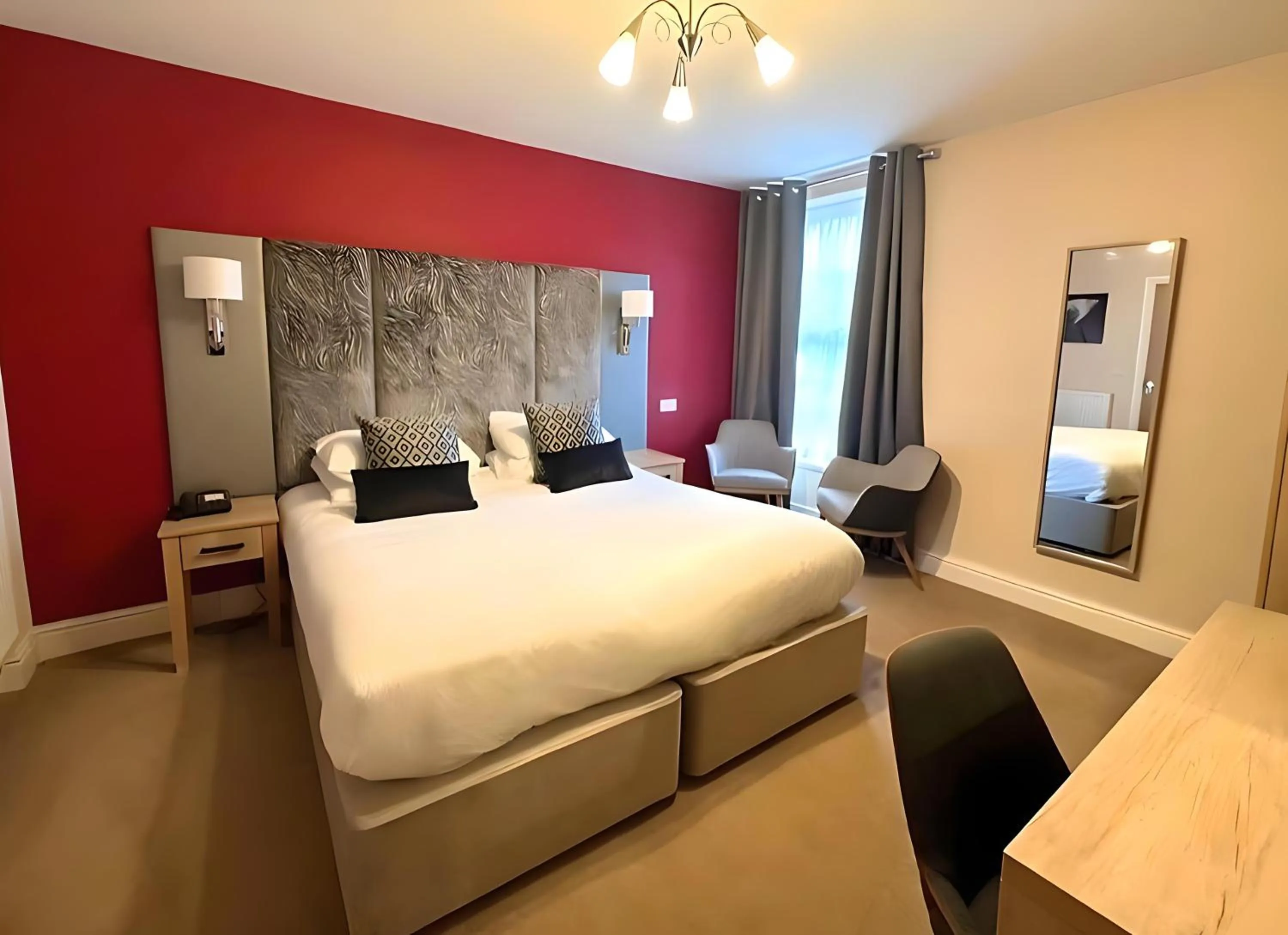 Bed in Caerwylan Hotel