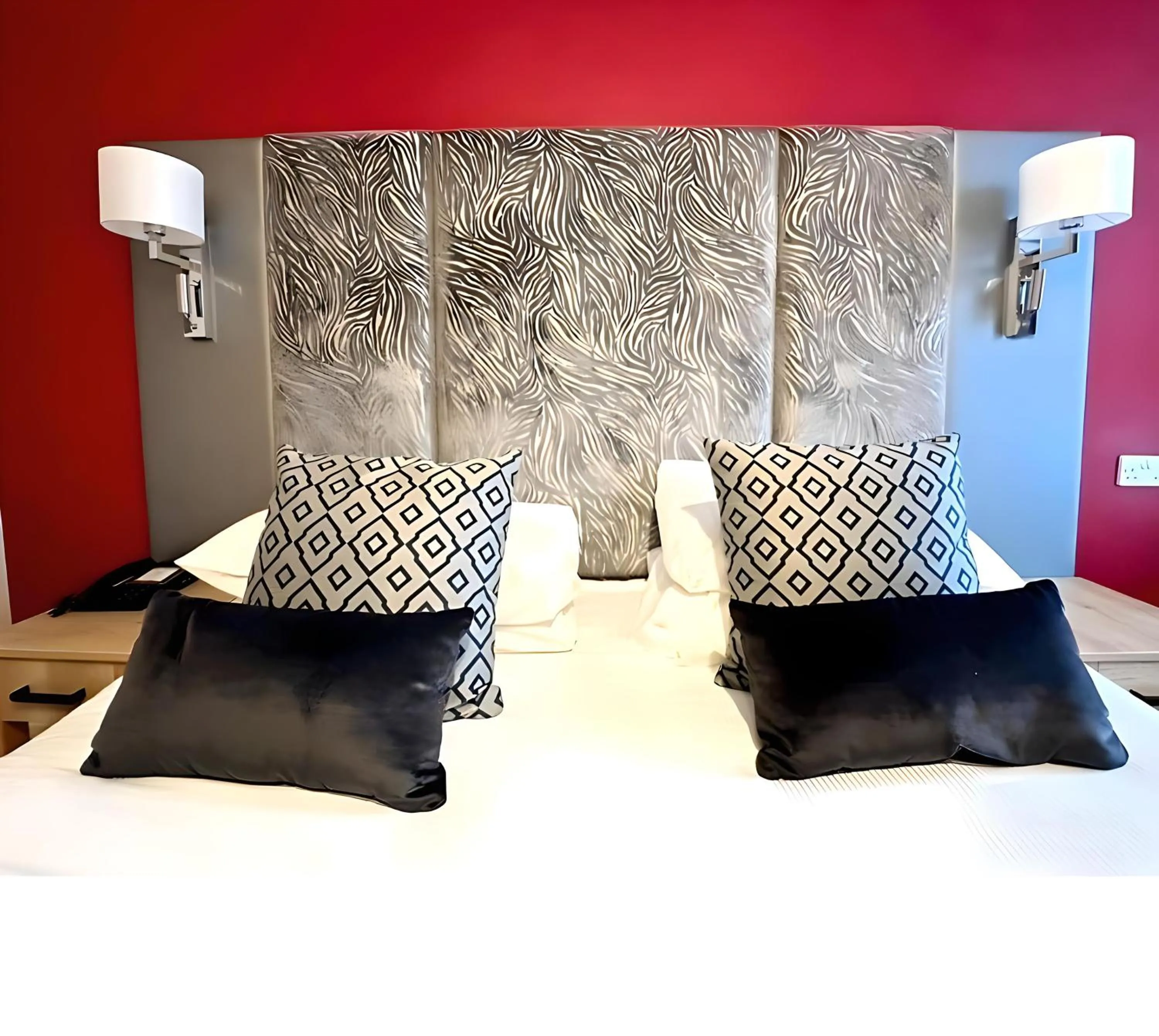 Bed in Caerwylan Hotel