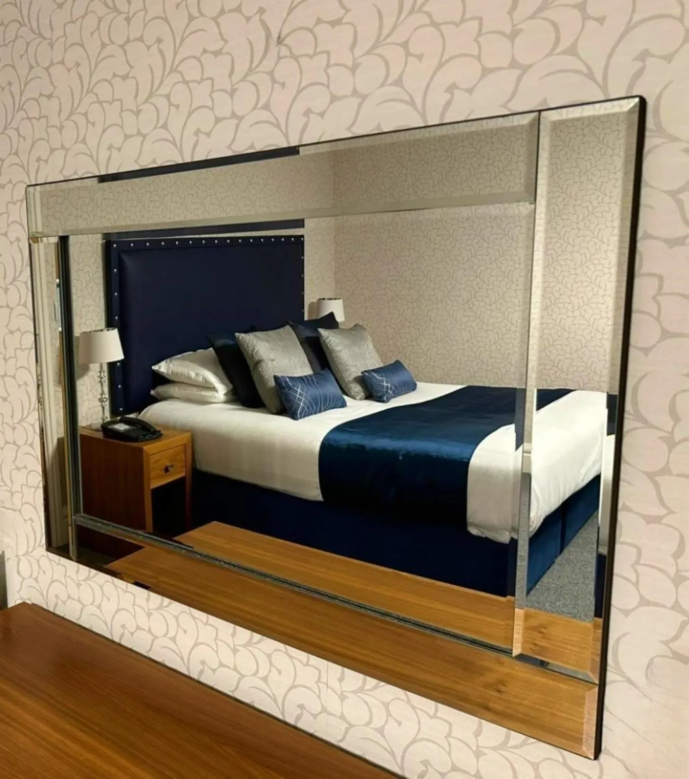 Bed in Caerwylan Hotel