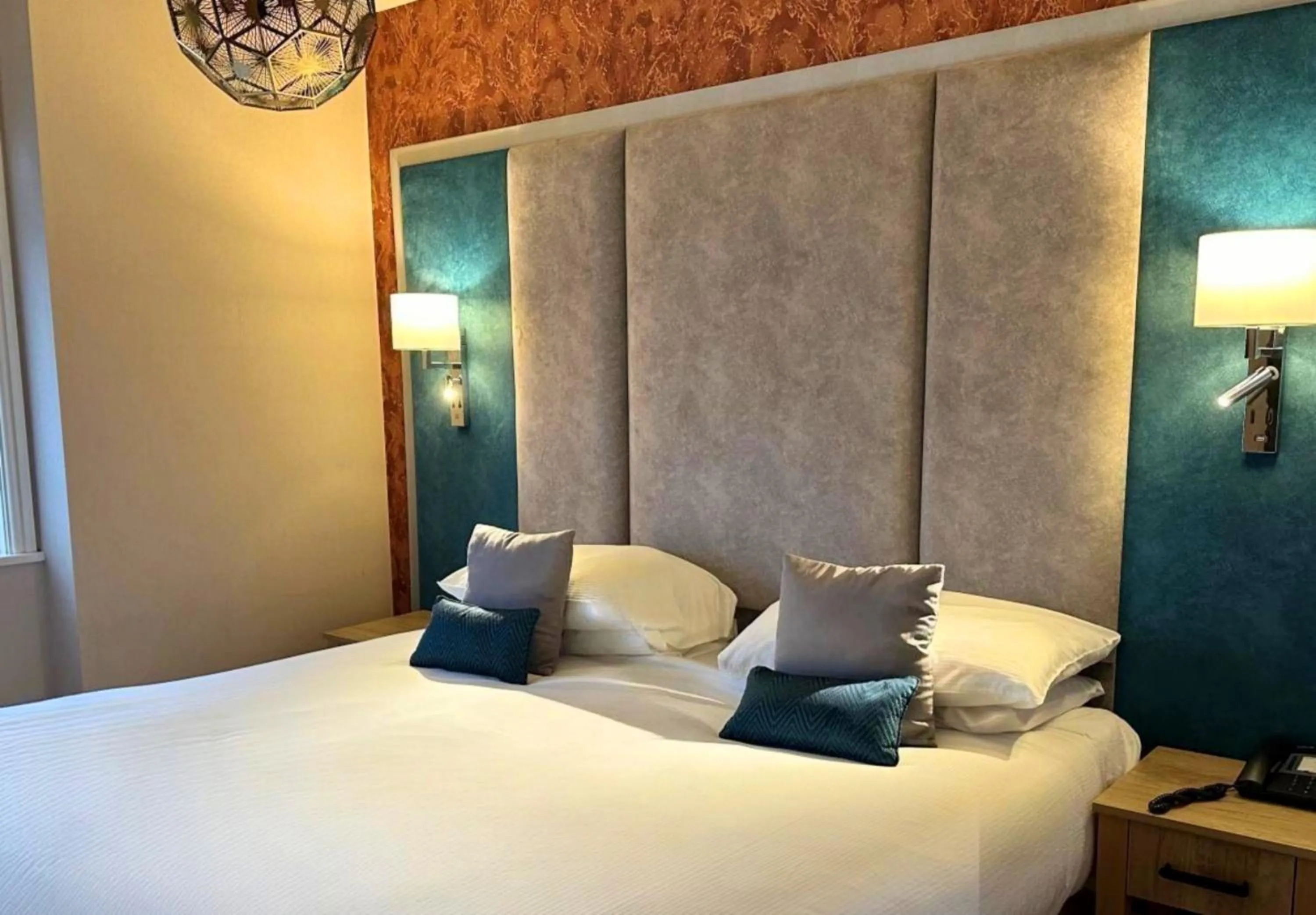 Bed in Caerwylan Hotel