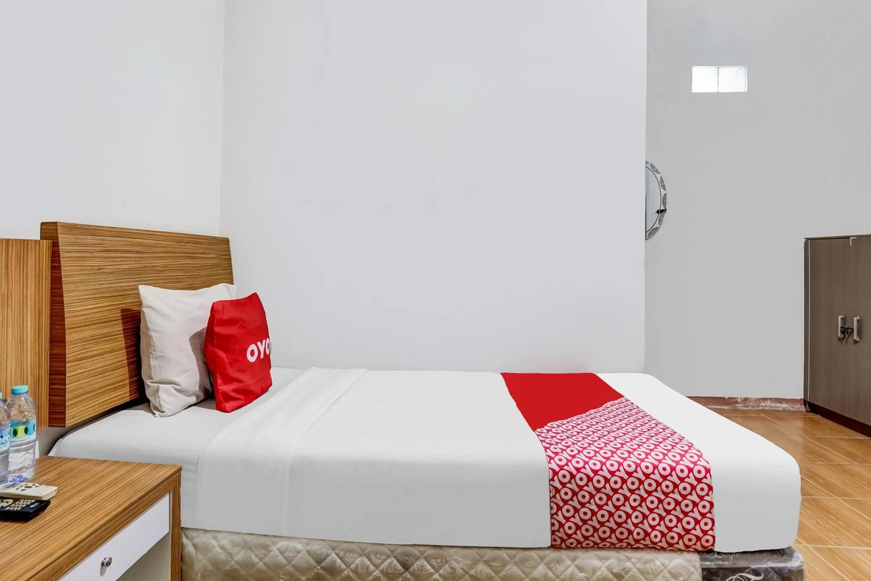 Bedroom in OYO 91292 Pondok Inap Shofwa 1