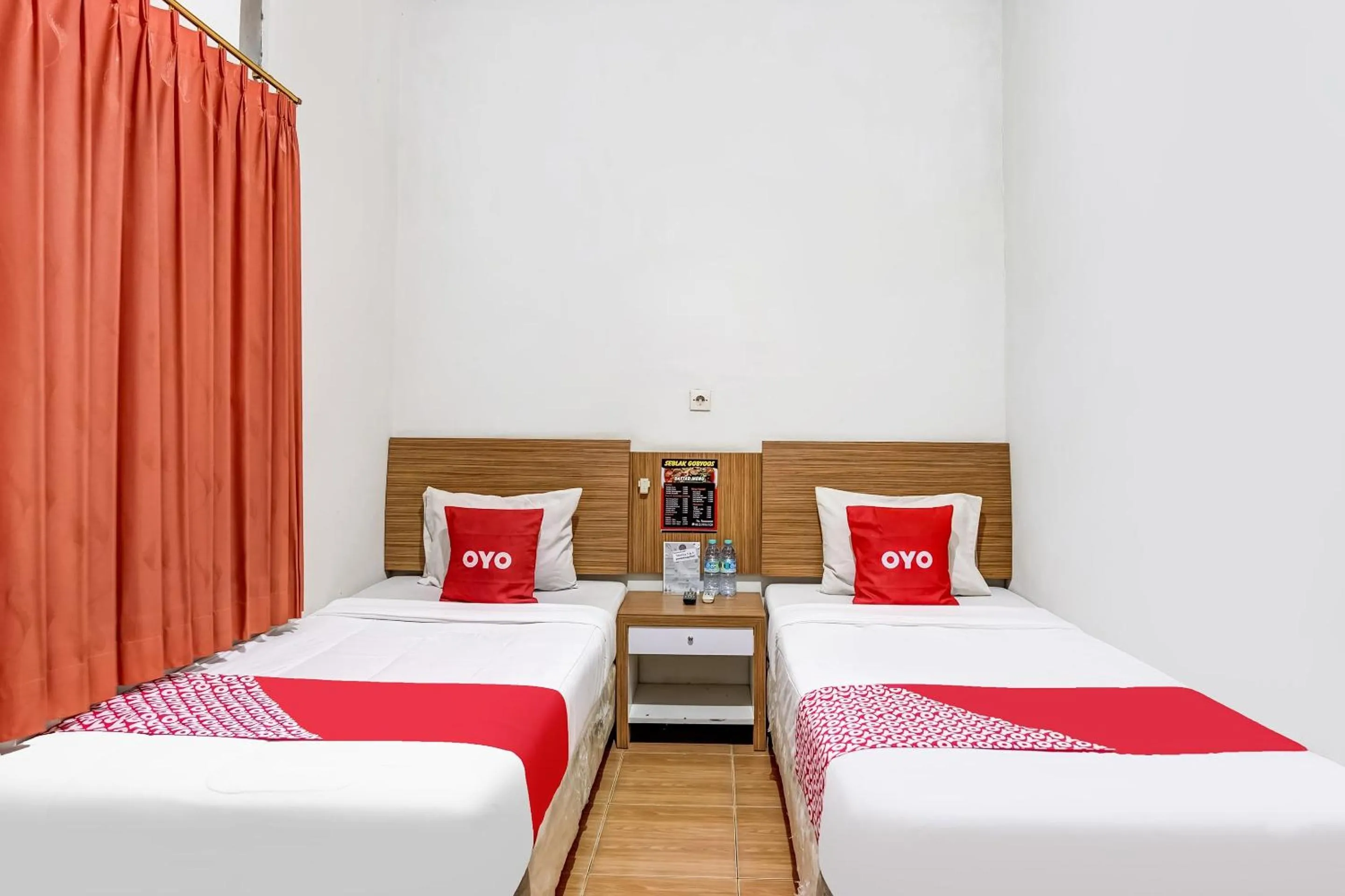Bedroom in OYO 91292 Pondok Inap Shofwa 1
