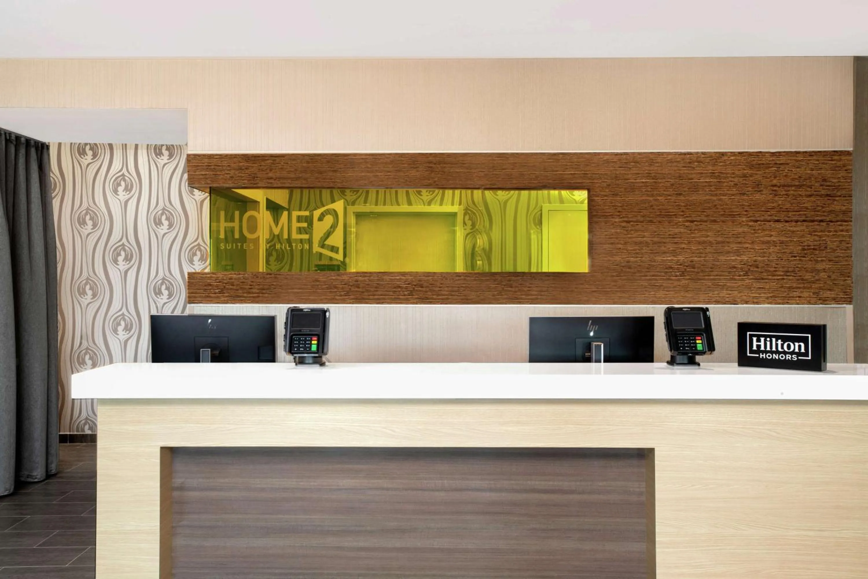 Lobby or reception in Home2 Suites by Hilton Long Island Brookhaven