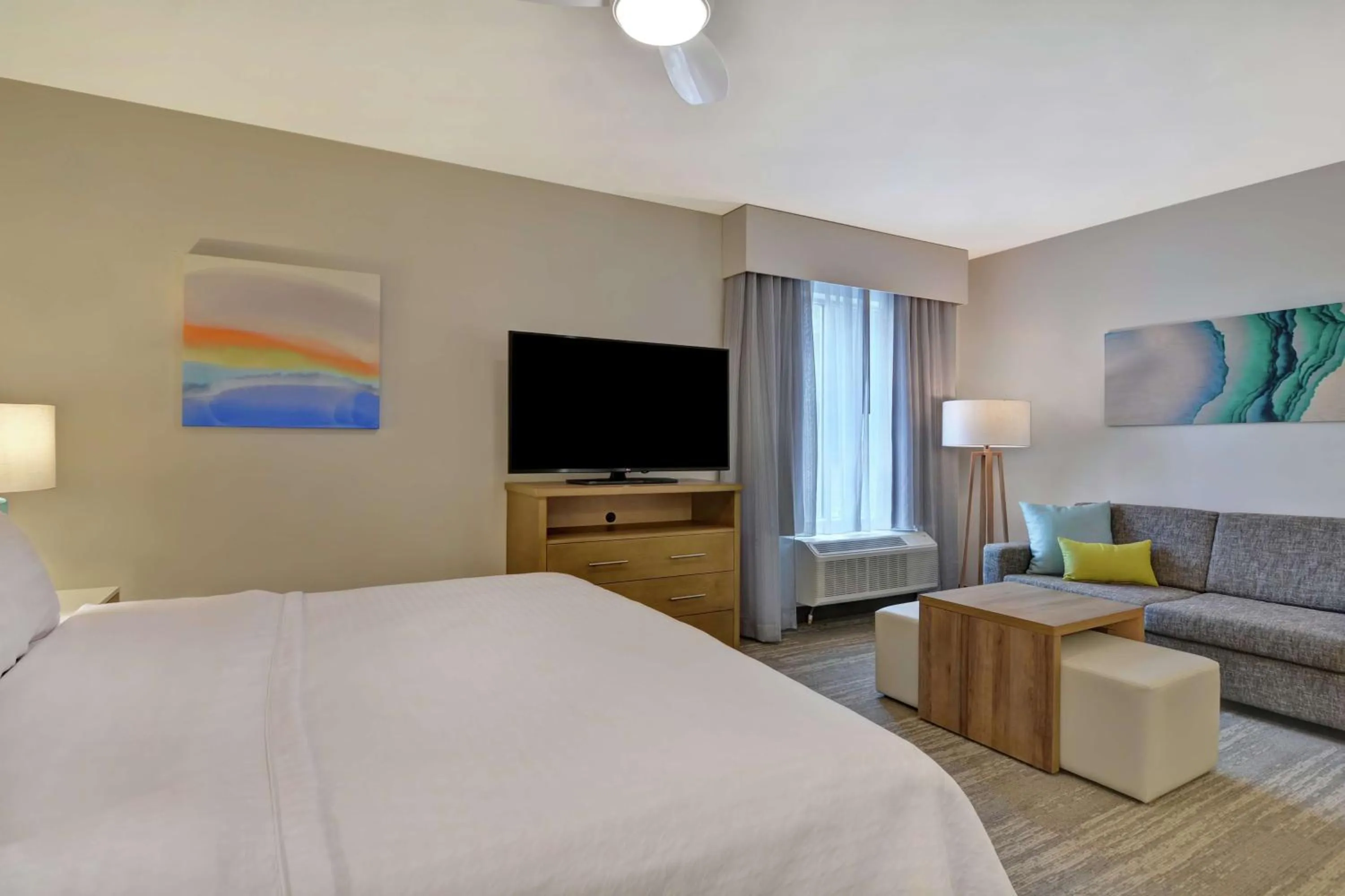 Bedroom, Bed in Homewood Suites By Hilton Chula Vista Eastlake