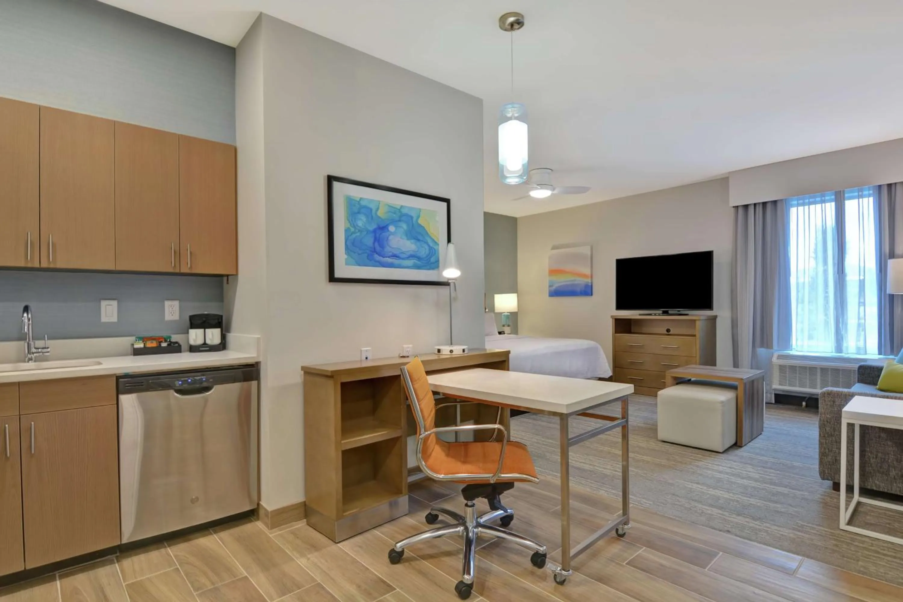 Bedroom in Homewood Suites By Hilton Chula Vista Eastlake