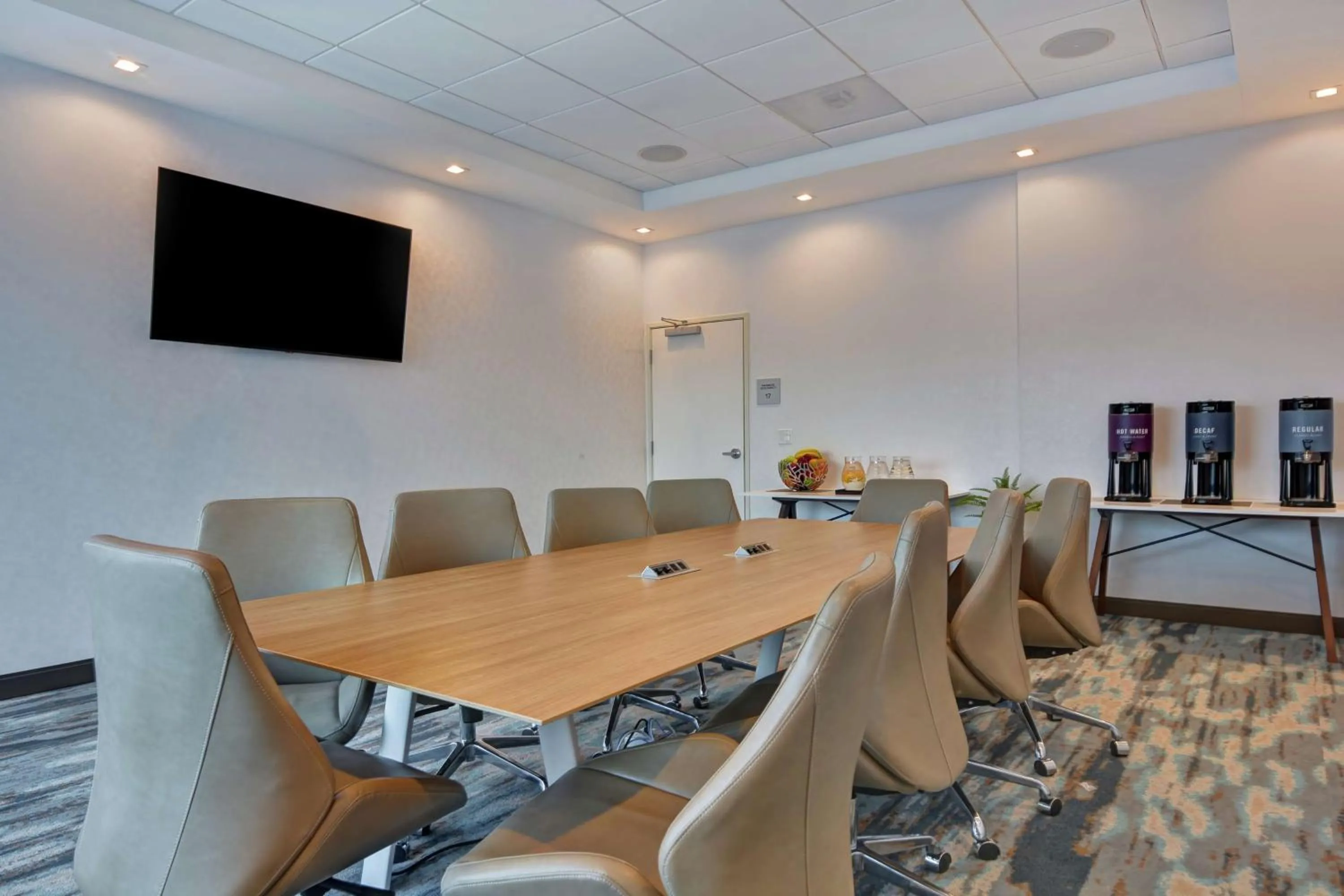 Meeting/conference room in Hampton Inn Chula Vista Eastlake