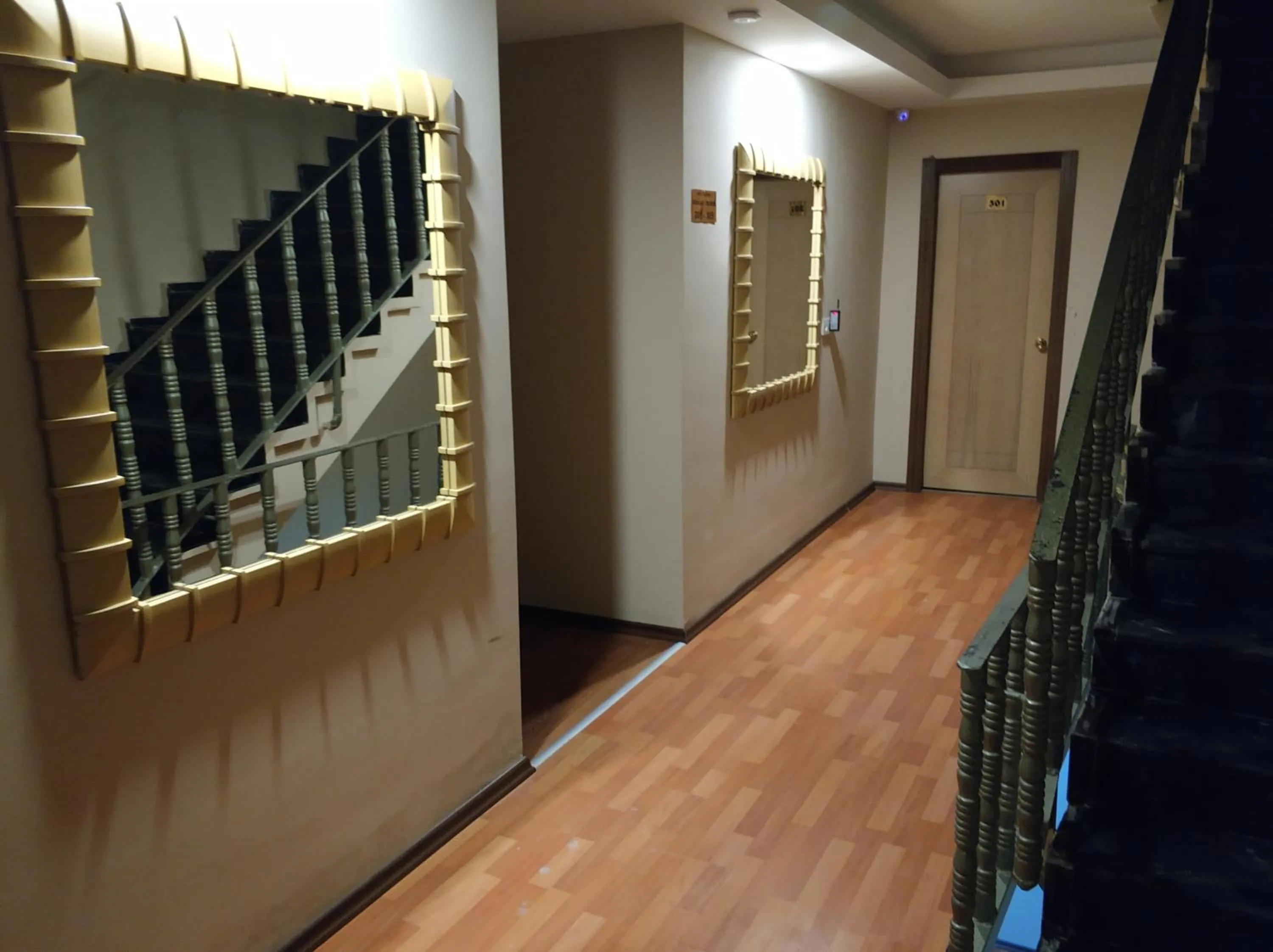 Property building in Gvar Apart Hotel