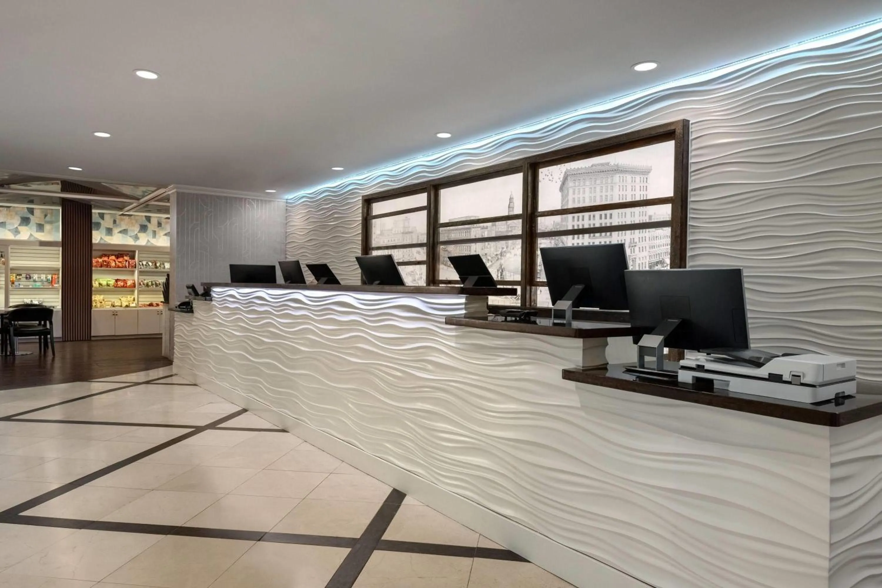 Lobby or reception in Fort Pontchartrain Detroit, a Wyndham Hotel