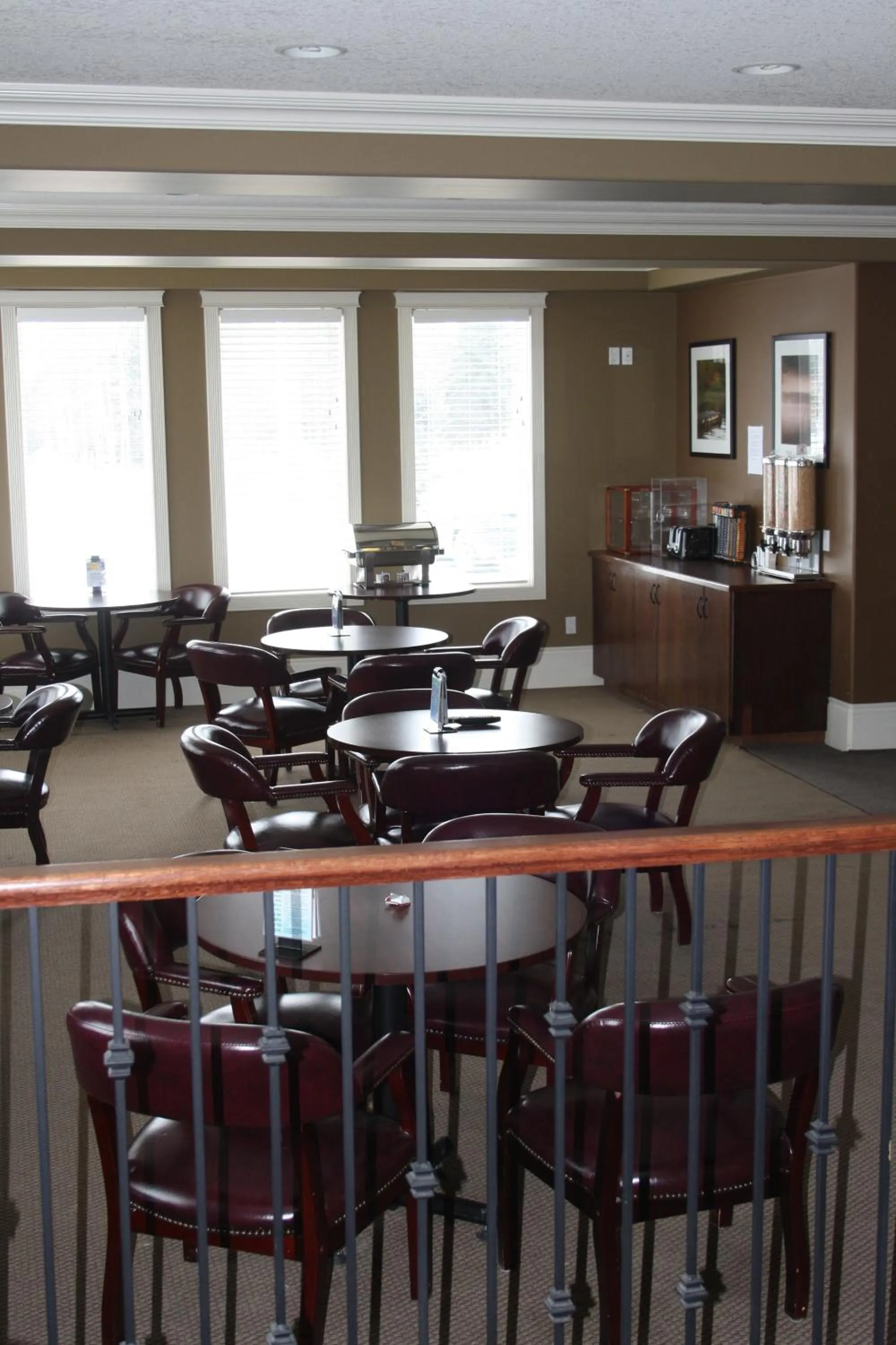 Restaurant/places to eat in Lakeview Inns & Suites - Edson Airport West