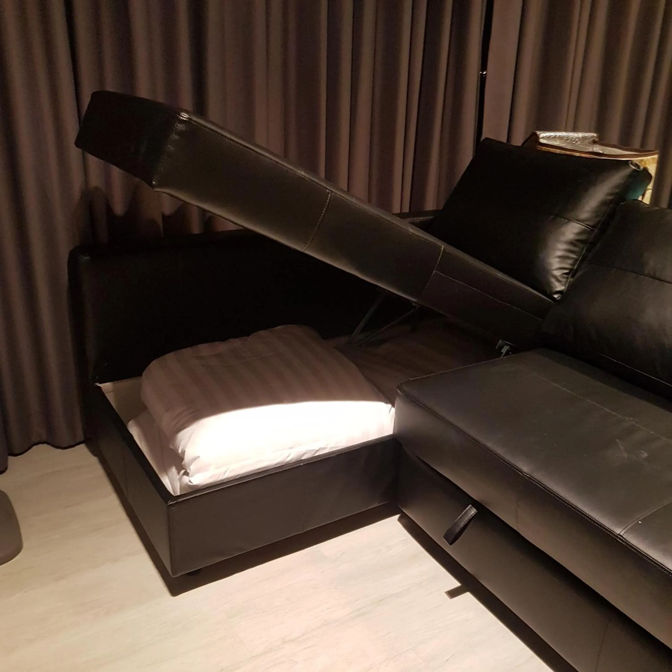 Living room in Veranda residence pattaya By Kzy