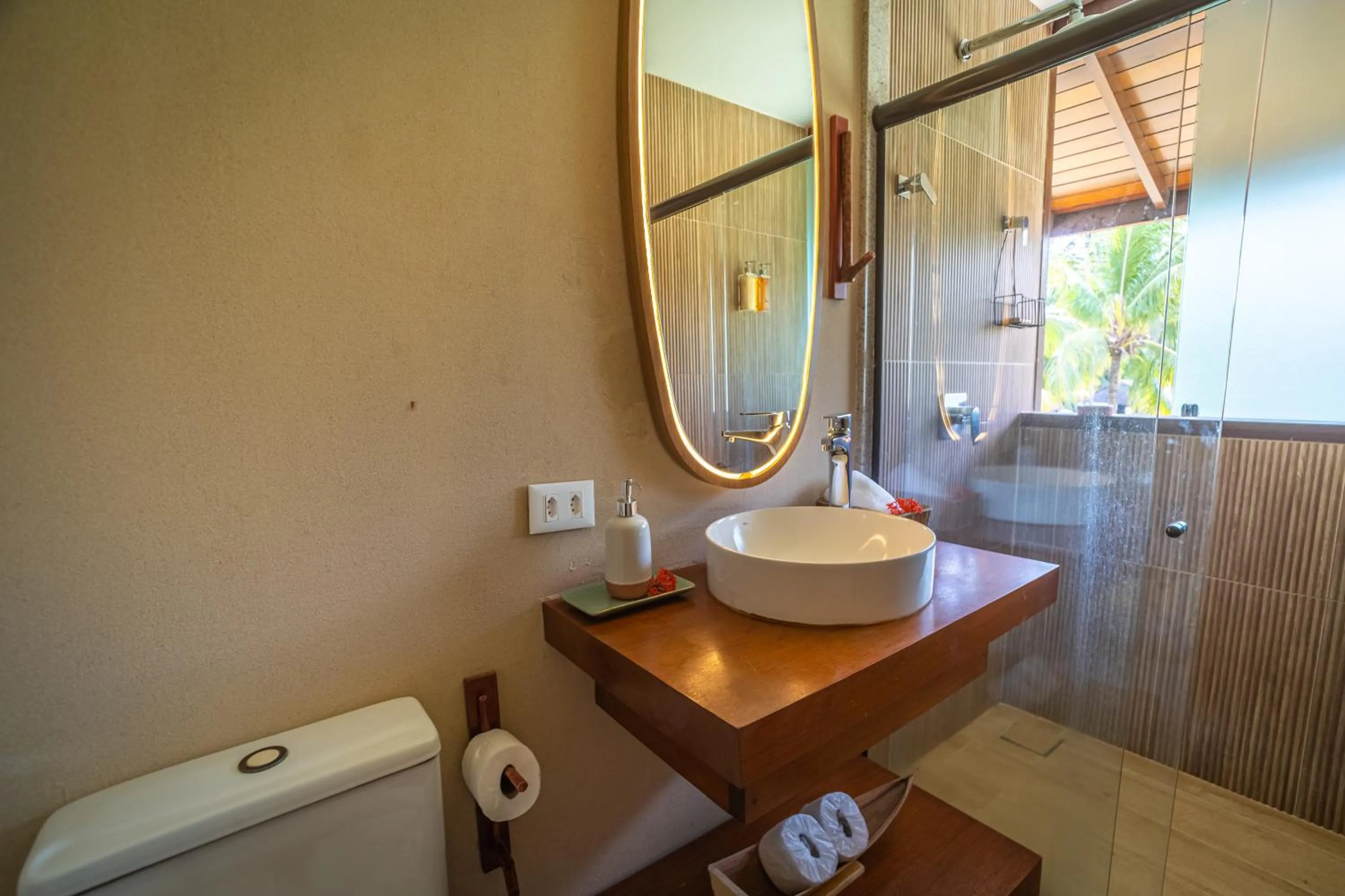 Bathroom in Pontal dos Carneiros Beach Bungalows