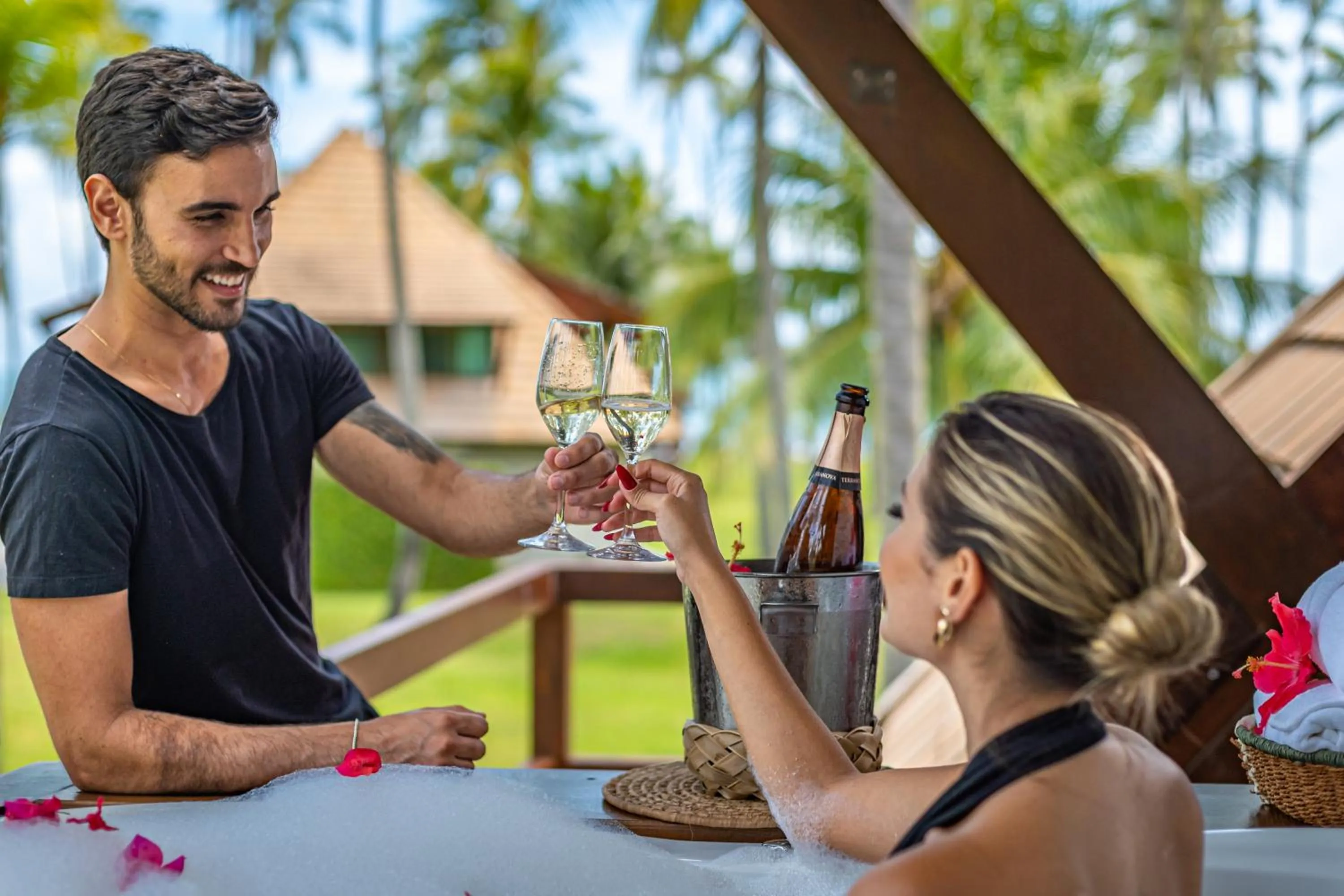 Hot Spring Bath in Pontal dos Carneiros Beach Bungalows