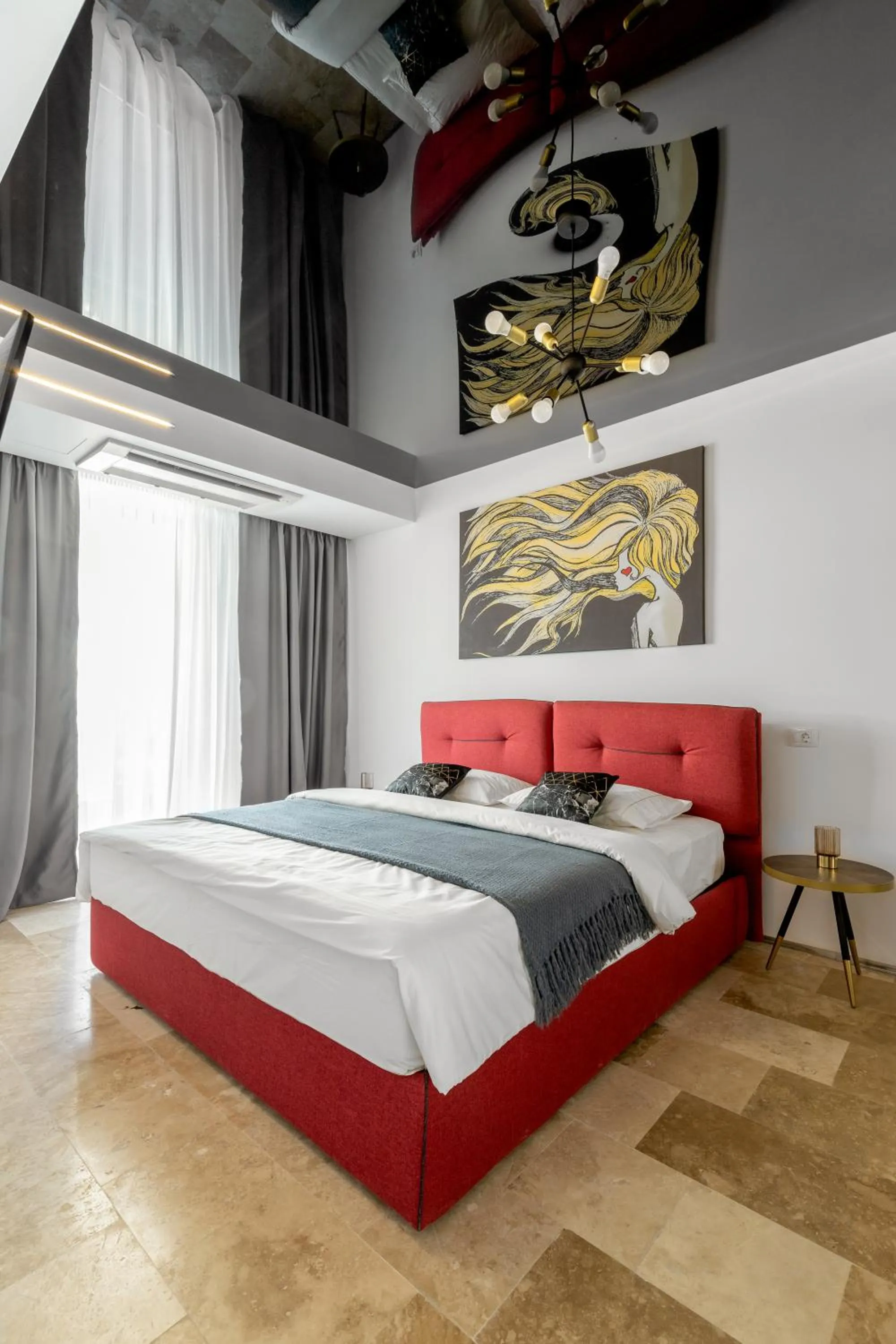 Bed in Novum By the Sea