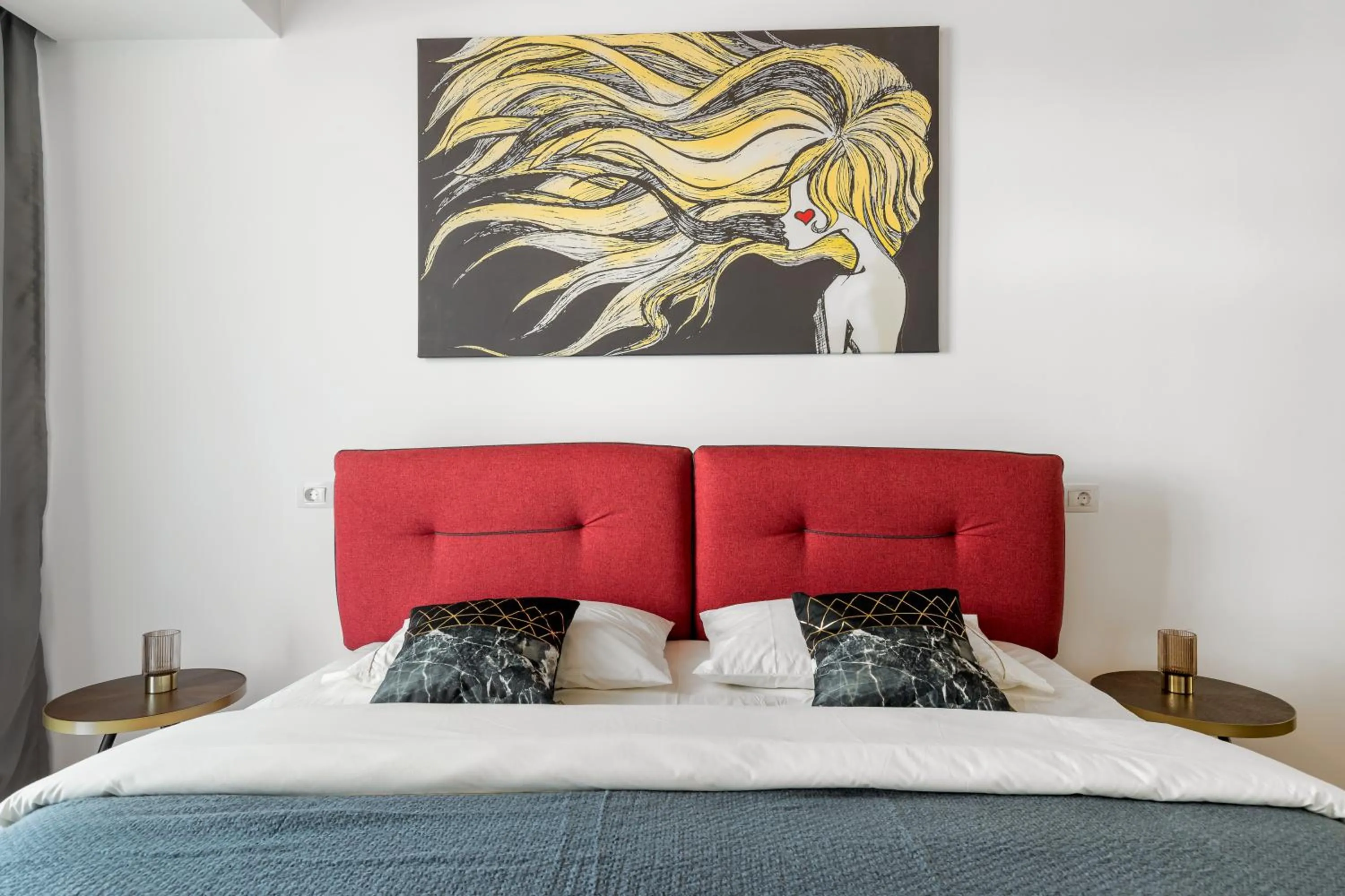 Bed in Novum By the Sea