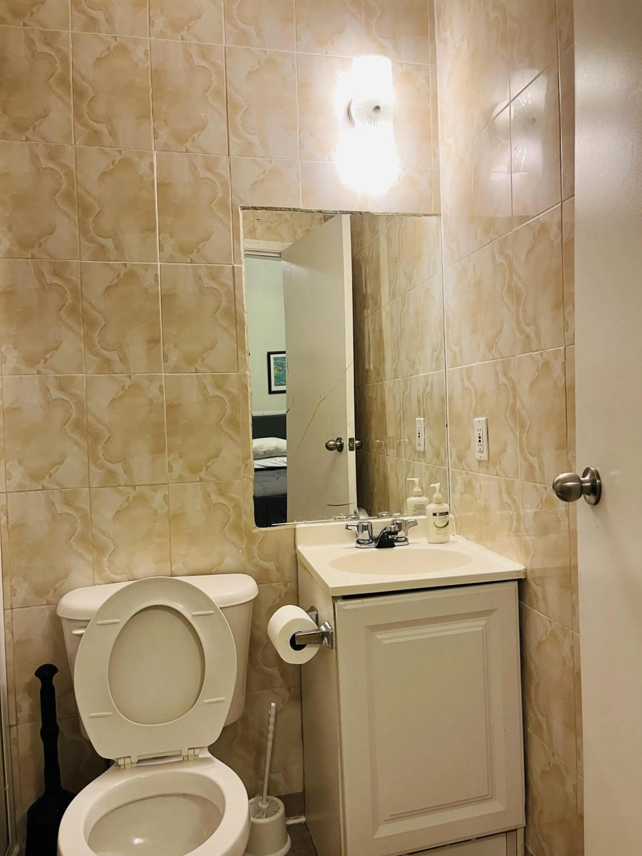 Saint Lawrence Residences and Suites