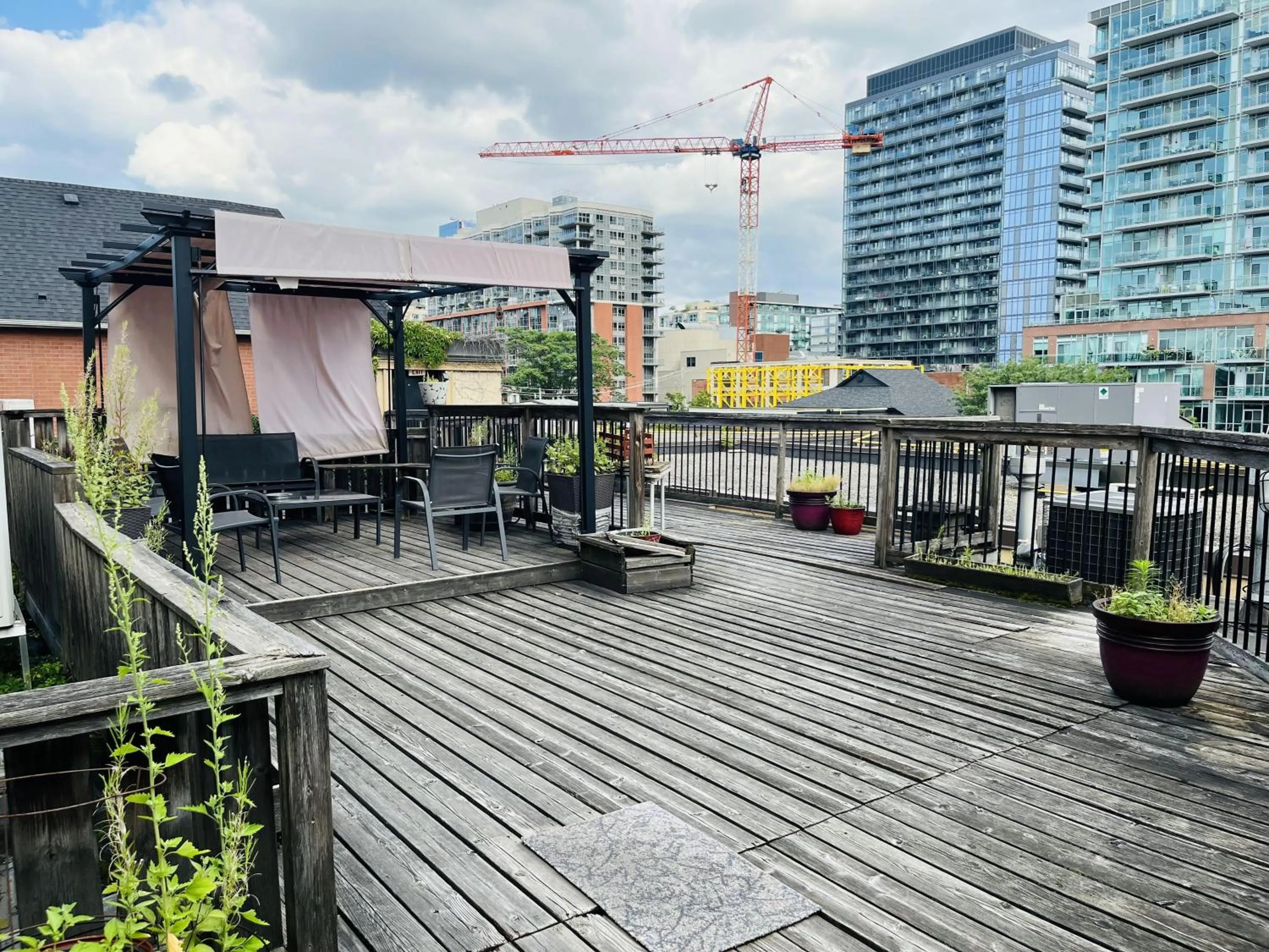 Balcony/Terrace in Saint Lawrence Residences and Suites