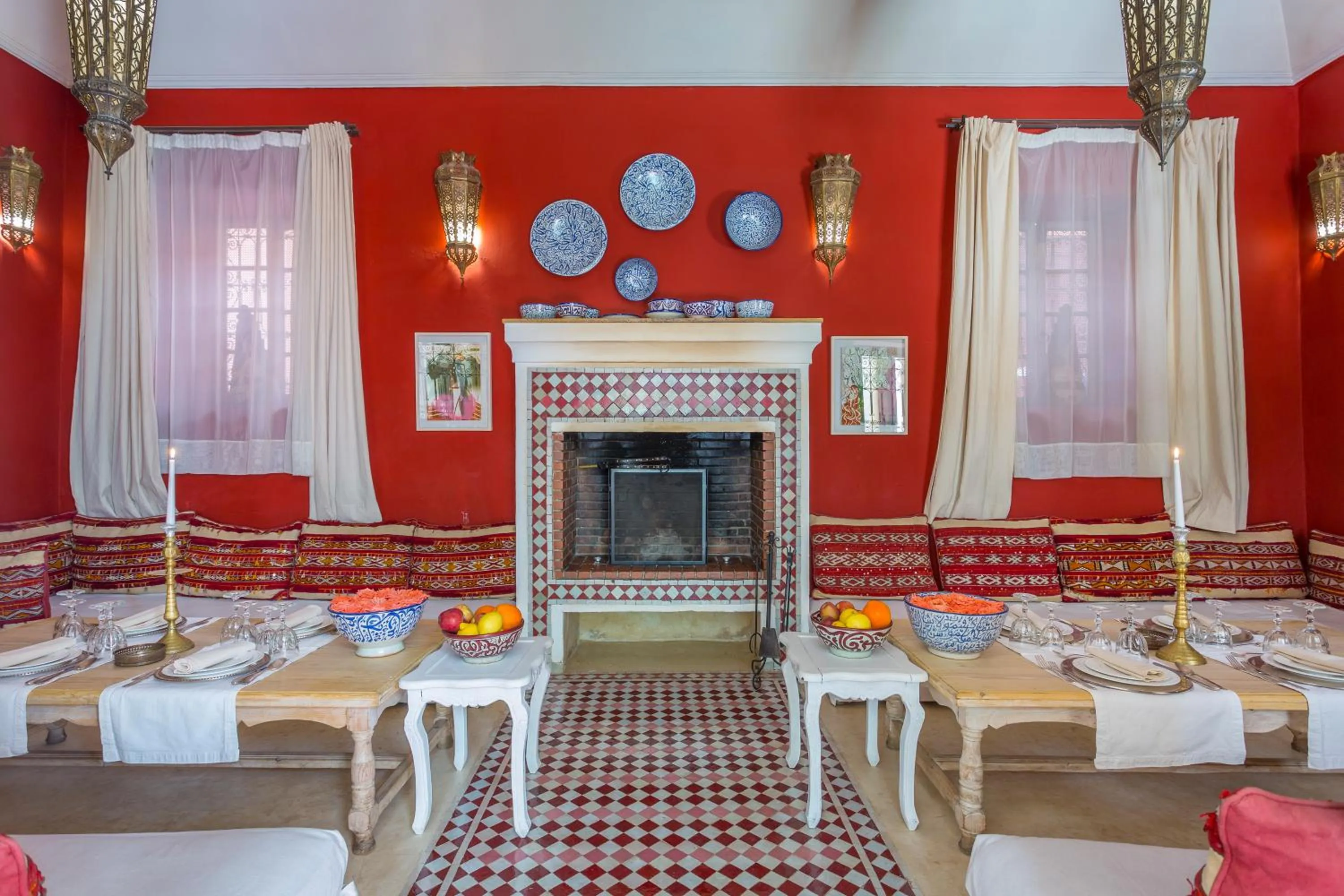 Restaurant/places to eat in Riad Azoulay