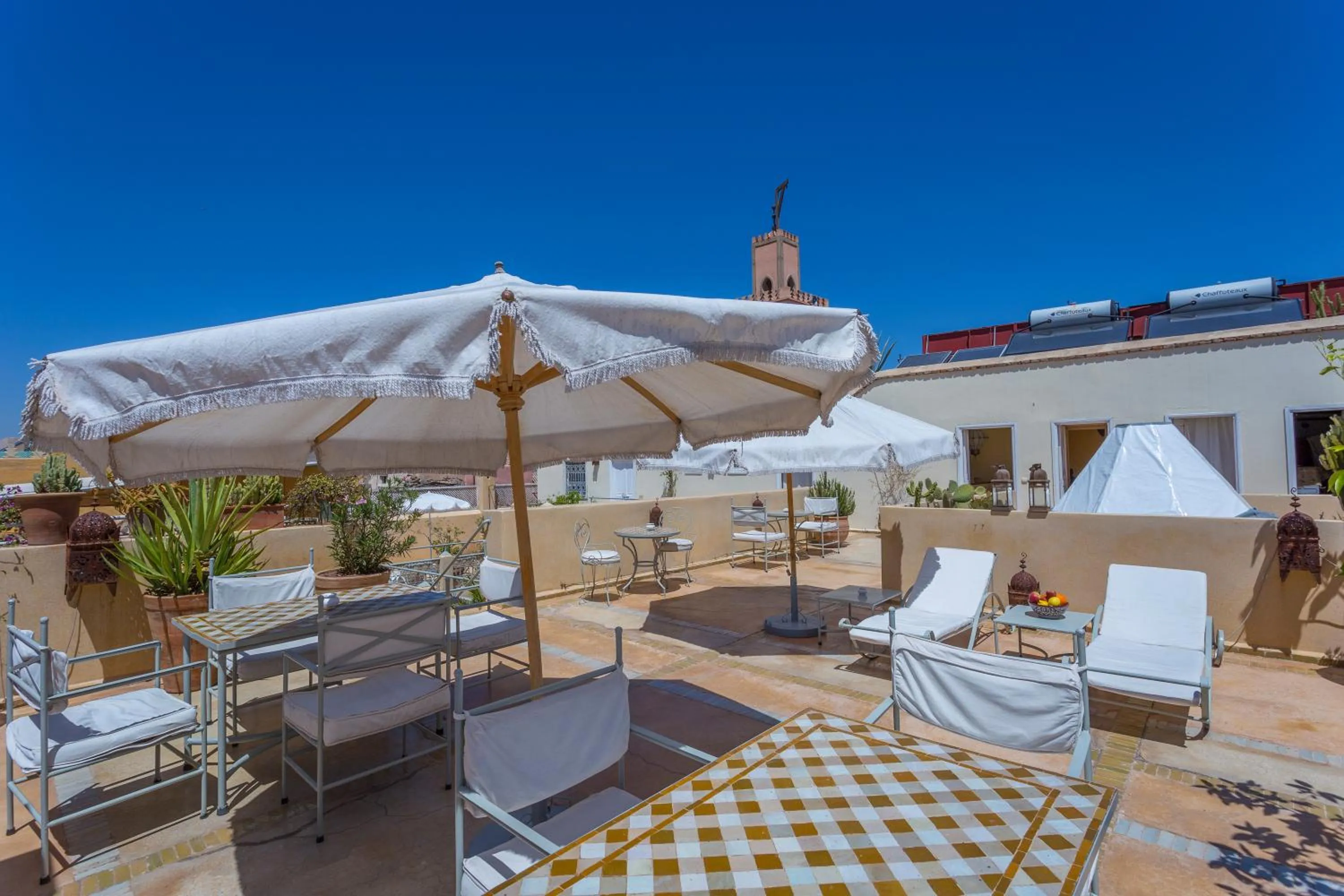 Balcony/Terrace in Riad Azoulay