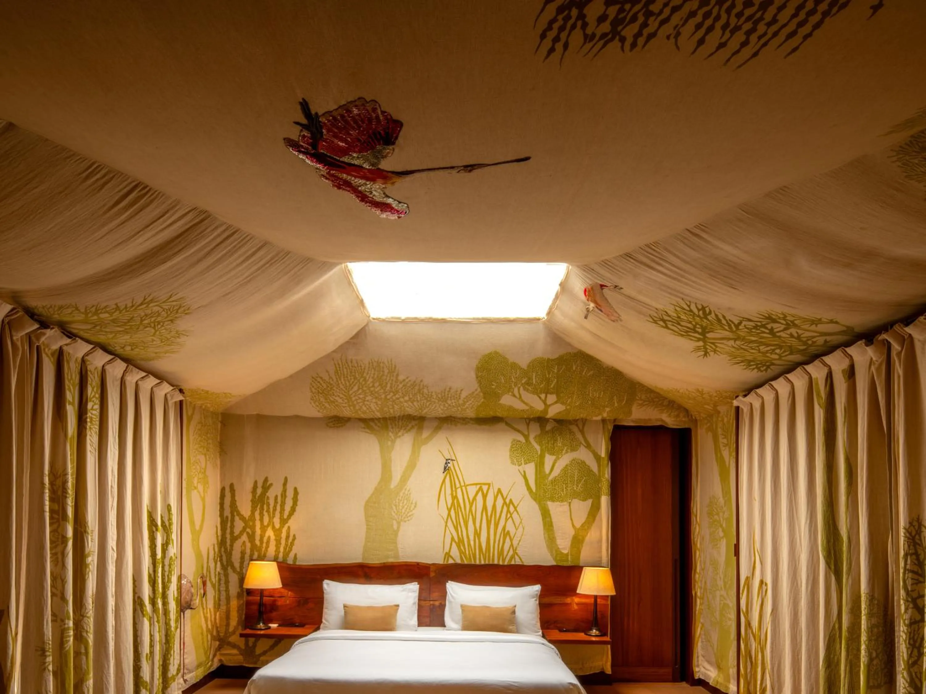 Bedroom, Bed in RAAS Chhatrasagar, Nimaj, District Pali