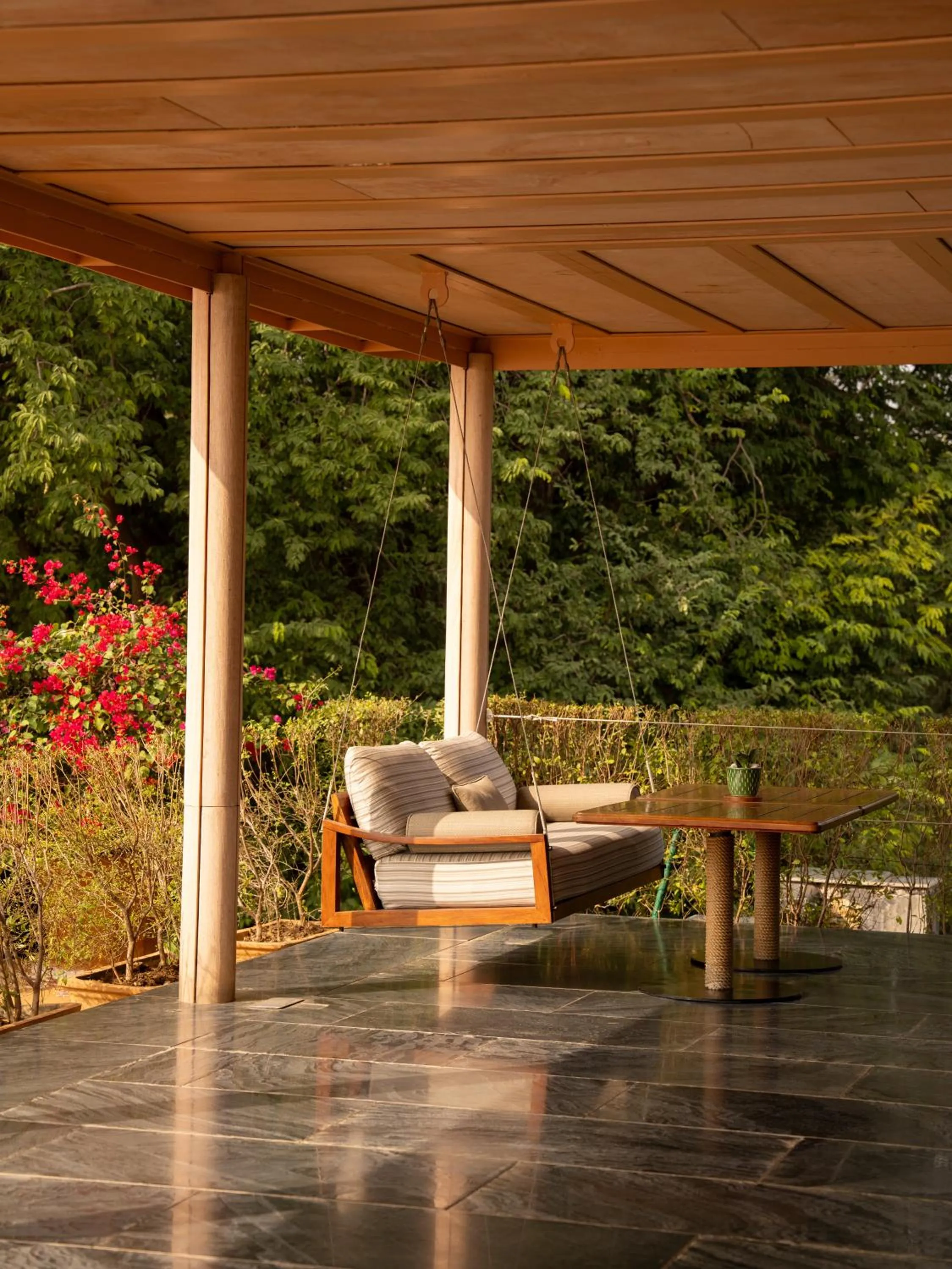 Restaurant/places to eat in RAAS Chhatrasagar, Nimaj, District Pali