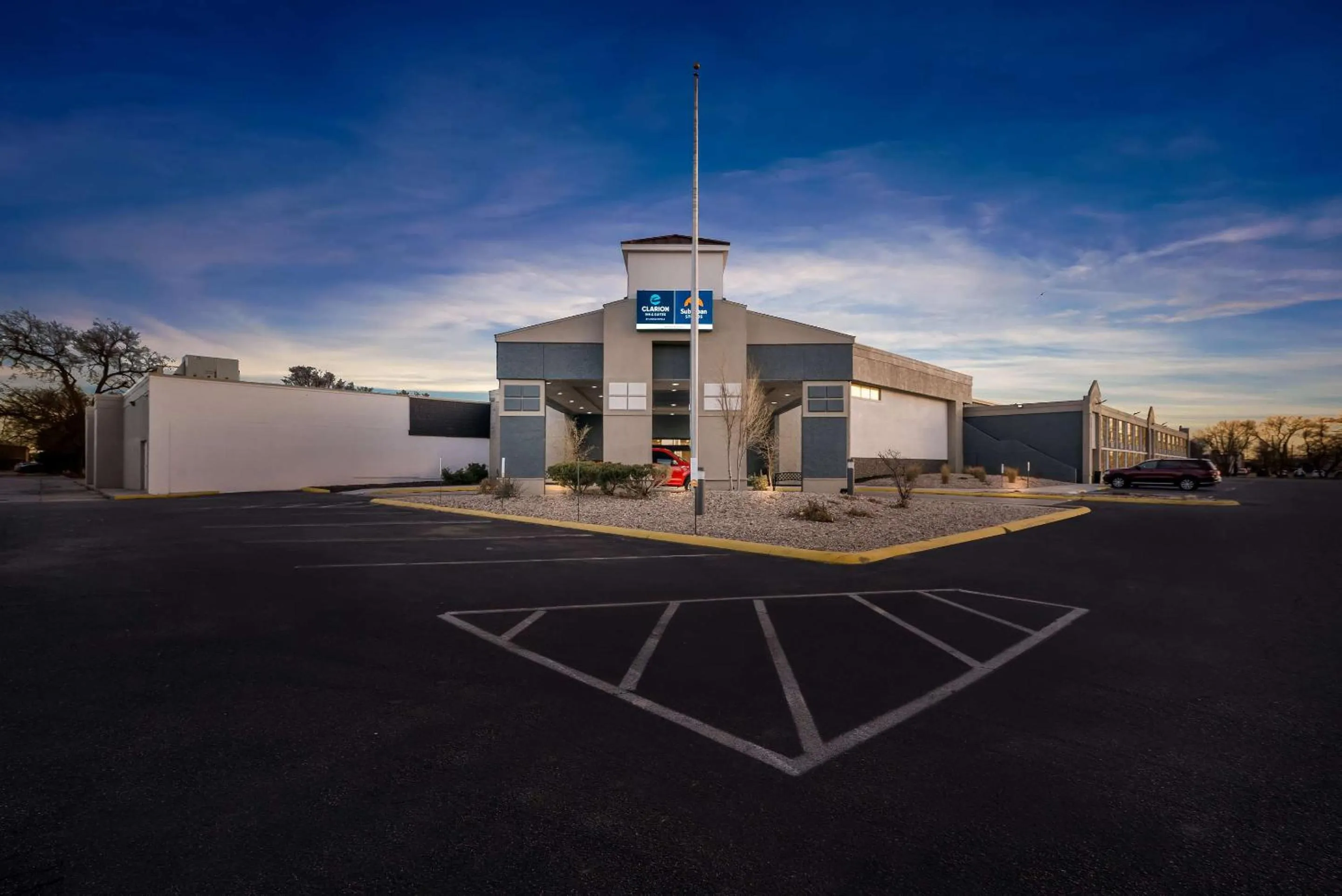 Property building in Suburban Studios, Kearney