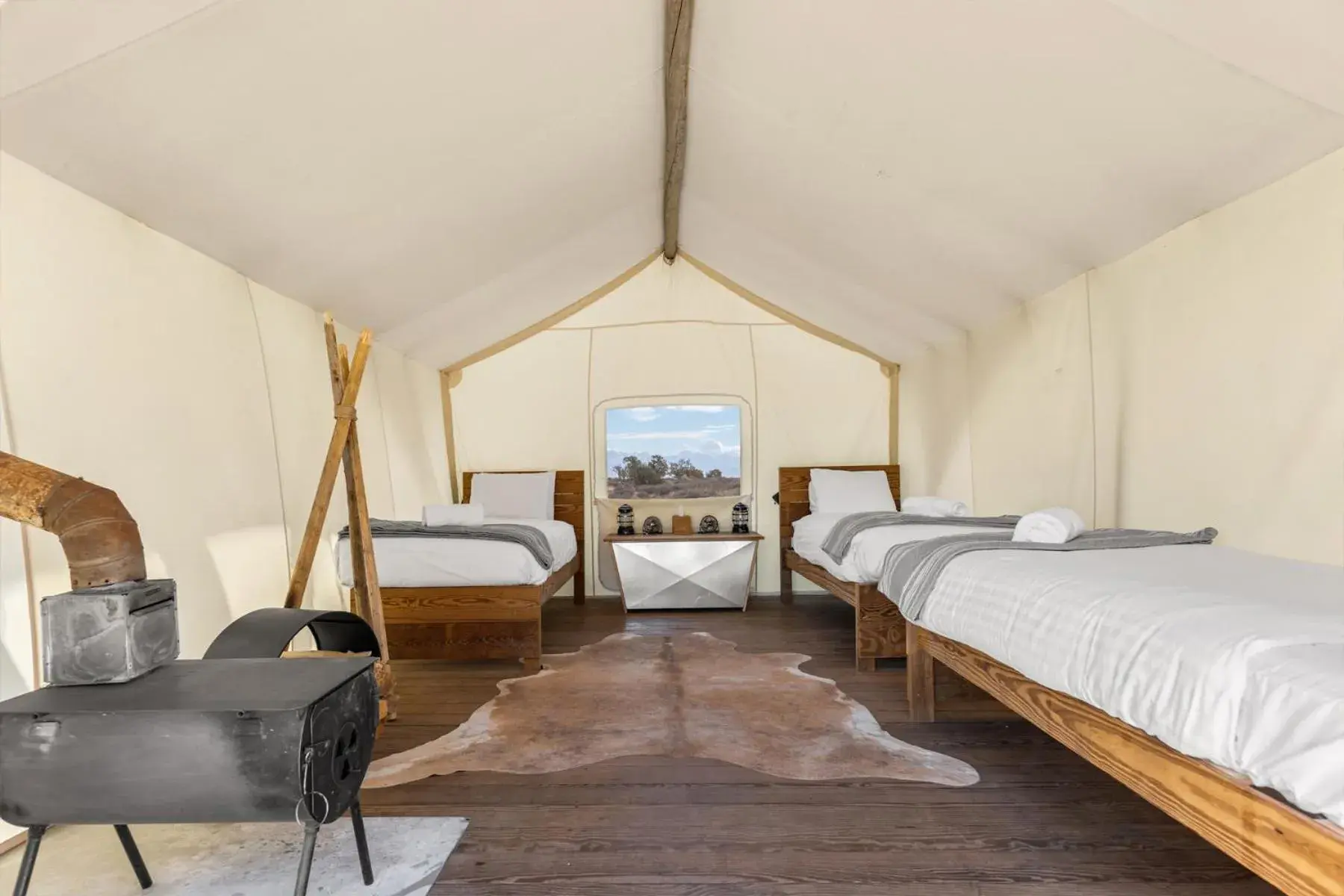 Safari Tent with 3 Twin Beds in Under Canvas Moab Safari Tent with 3 Twin Beds in Under Canvas Moab