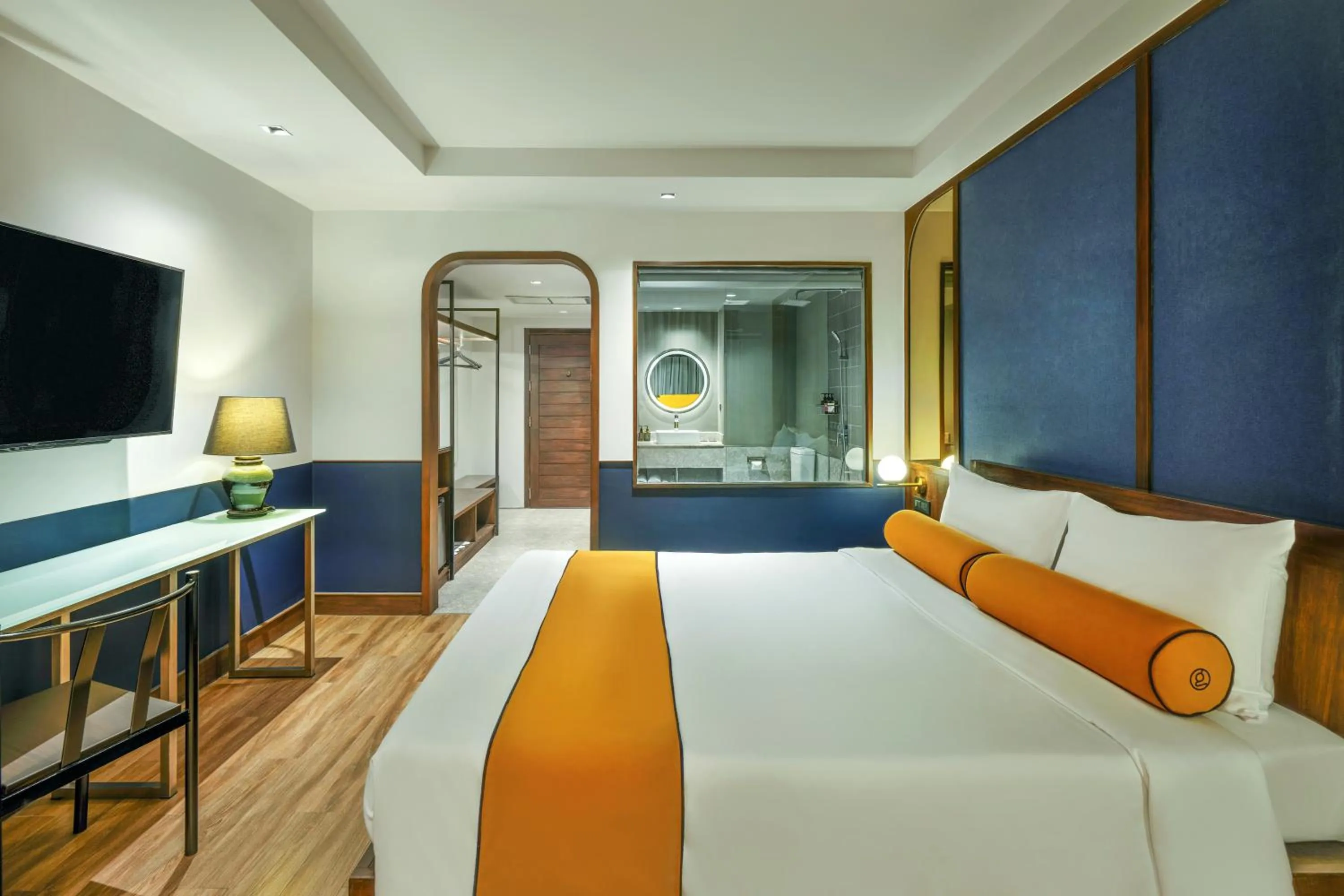Bedroom, Bed in Graph Hotels Bangkok