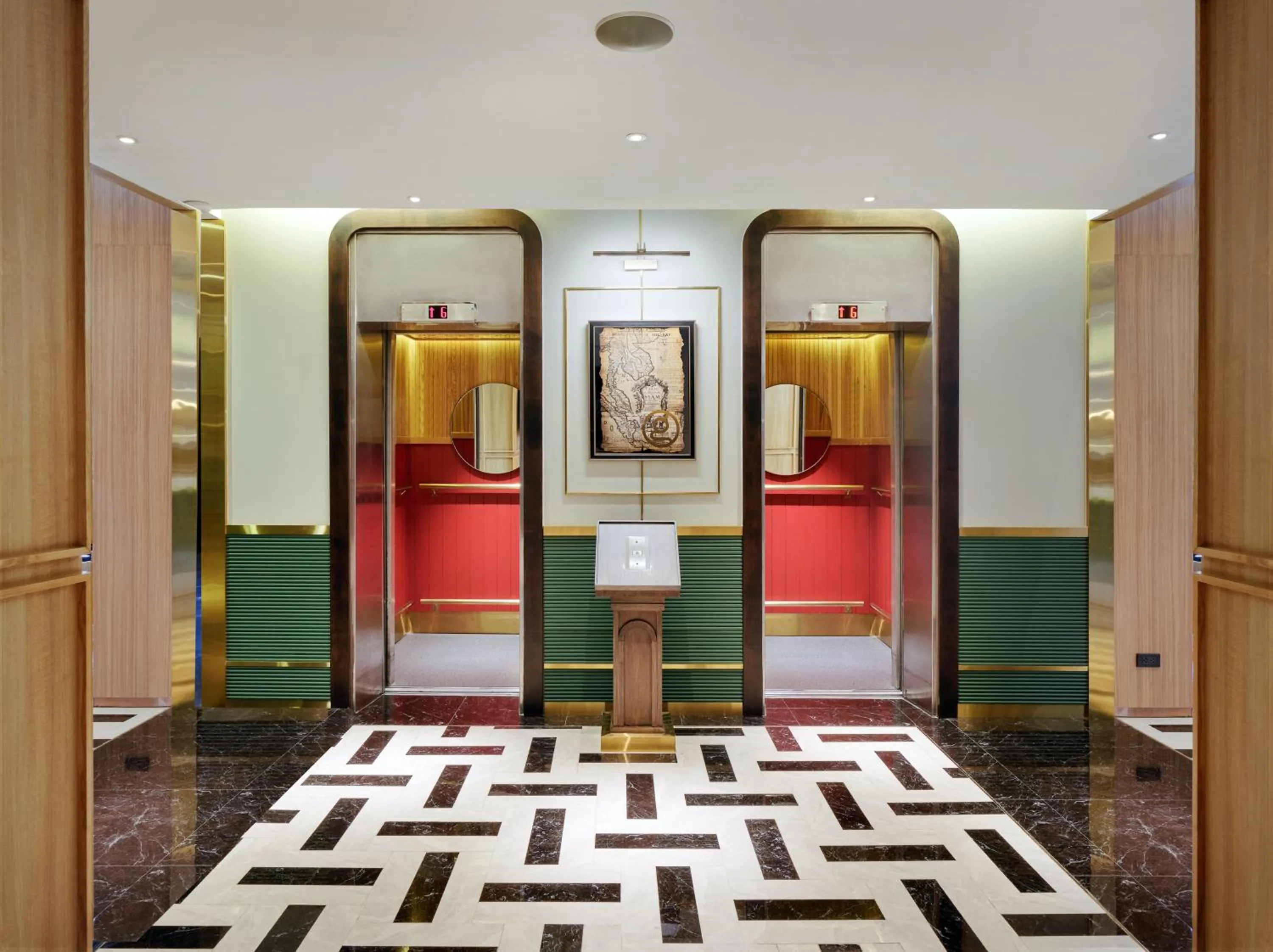 elevator in Graph Hotels Bangkok