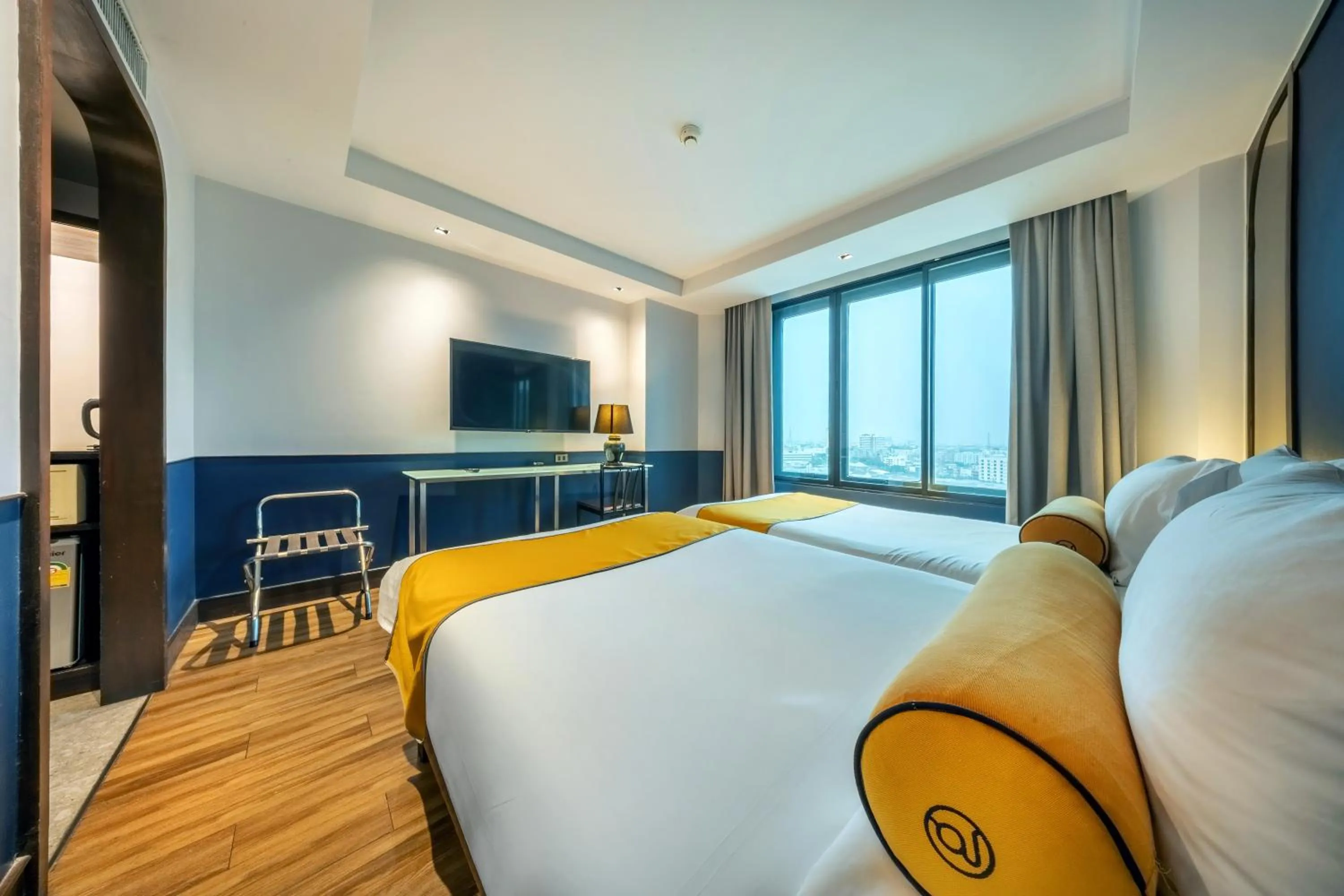 City view, Bed in Graph Hotels Bangkok