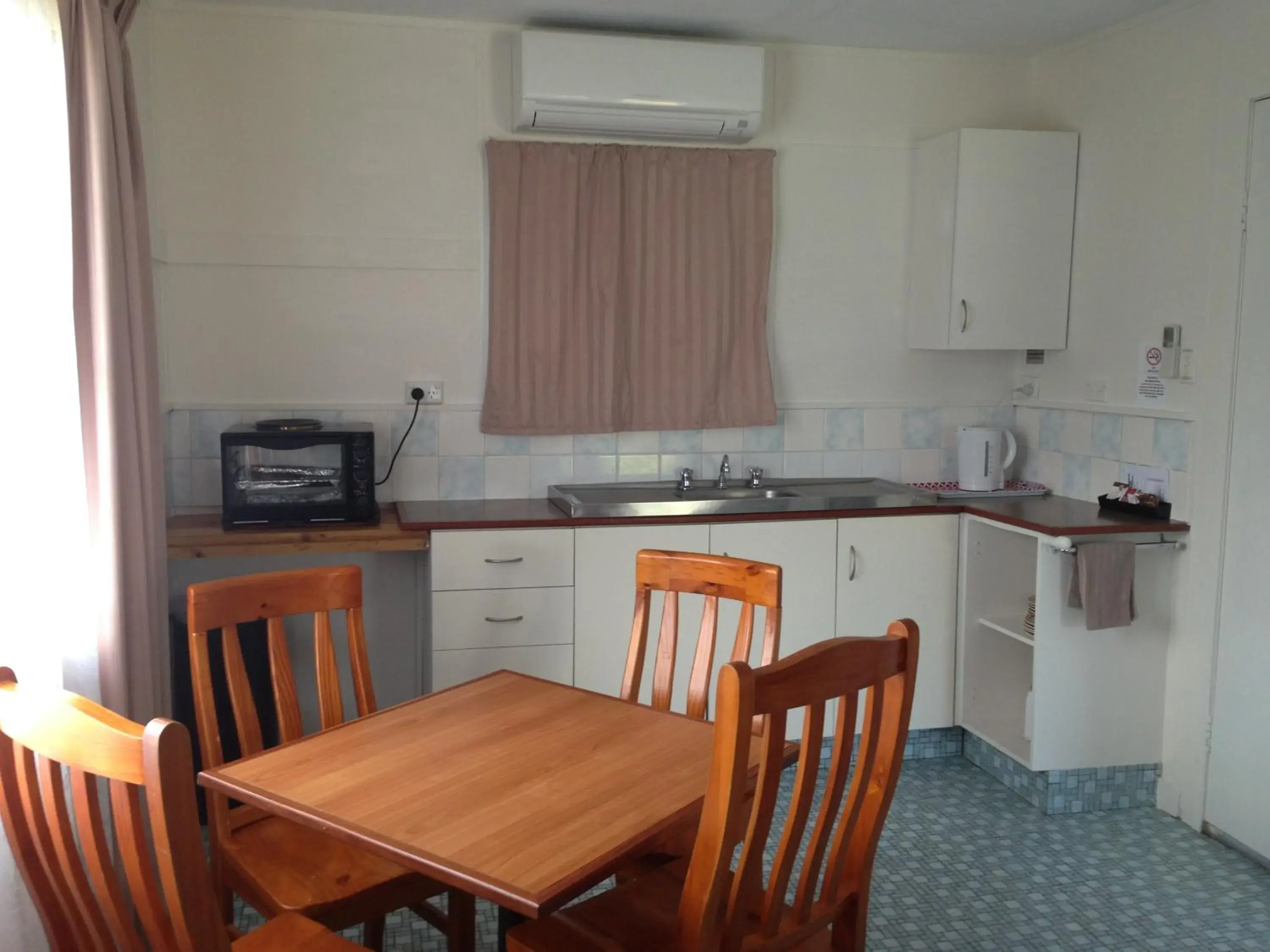 Family Room in Boggabilla Motel Family Room in Boggabilla Motel