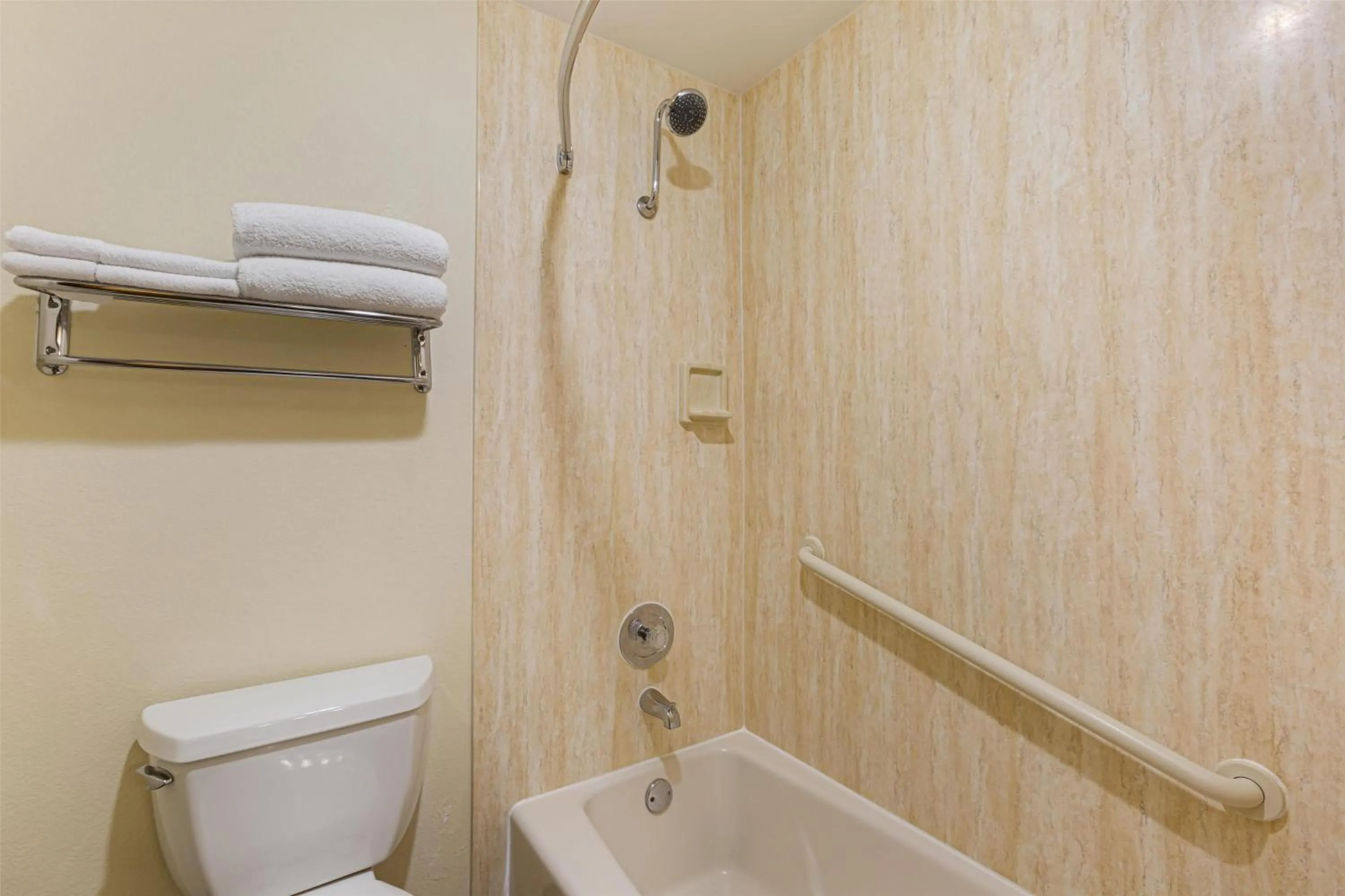 Bathroom in Best Western Hi-Desert Inn