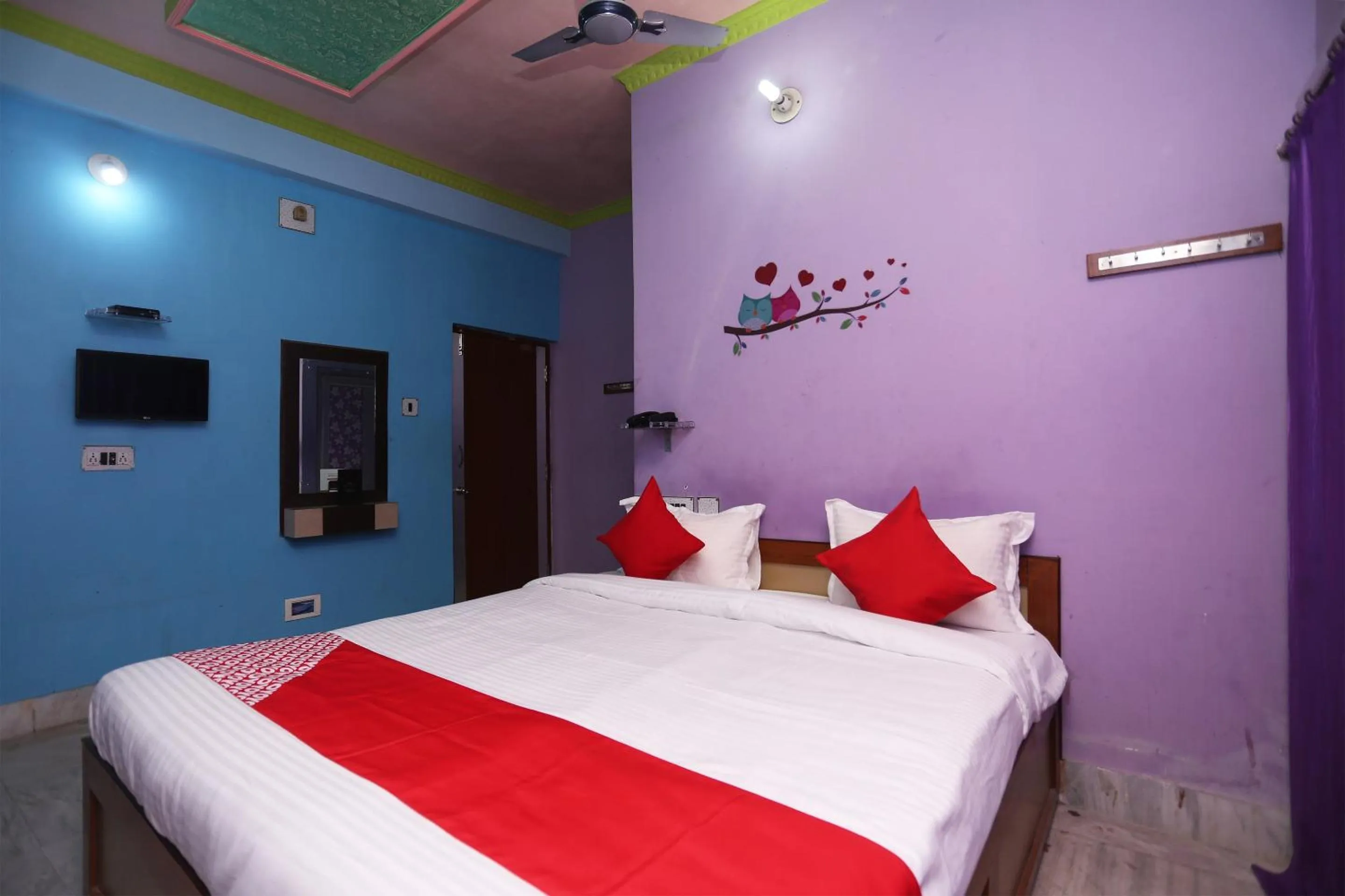 Bedroom, Bed in Hotel O Sanjog