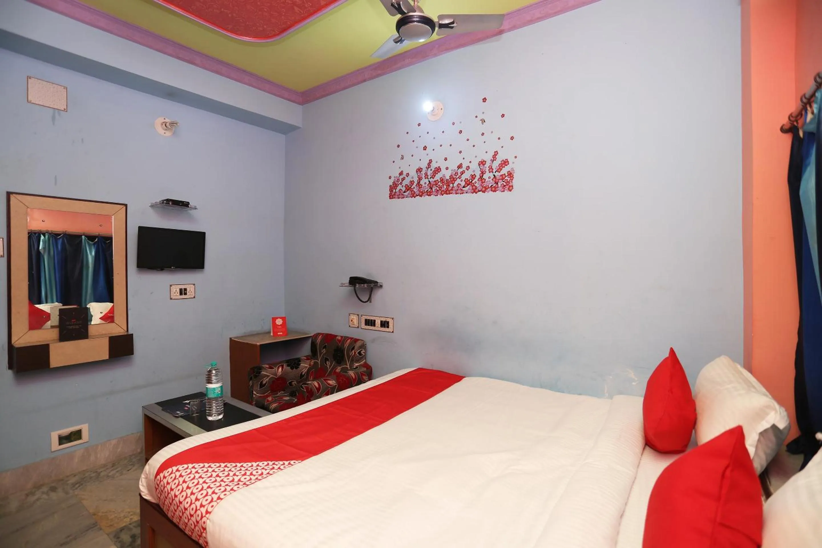 Bedroom, Bed in Hotel O Sanjog