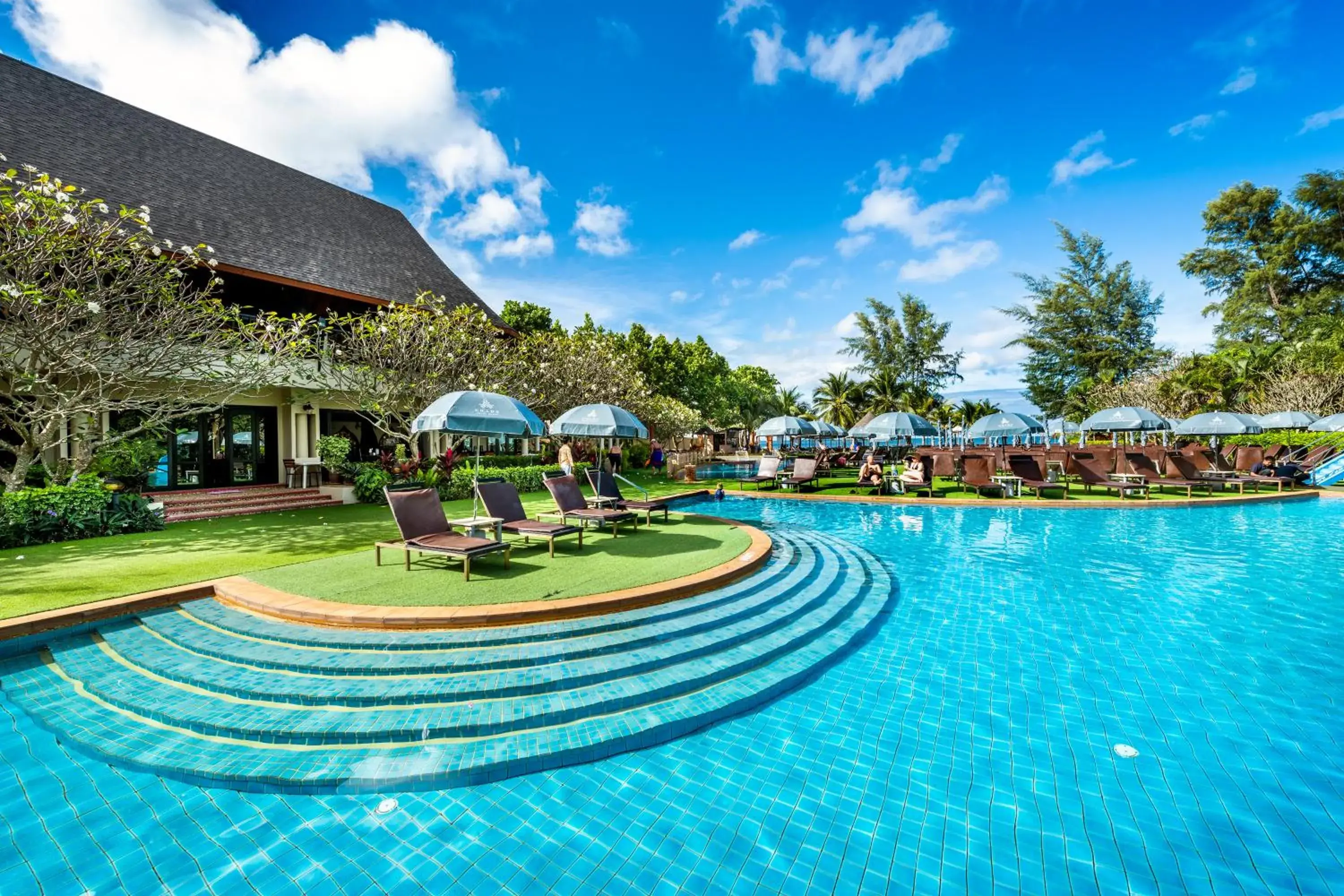 Chada Lanta Beach Resort - SHA Extra Plus Chada Lanta Beach Resort - SHA Extra Plus