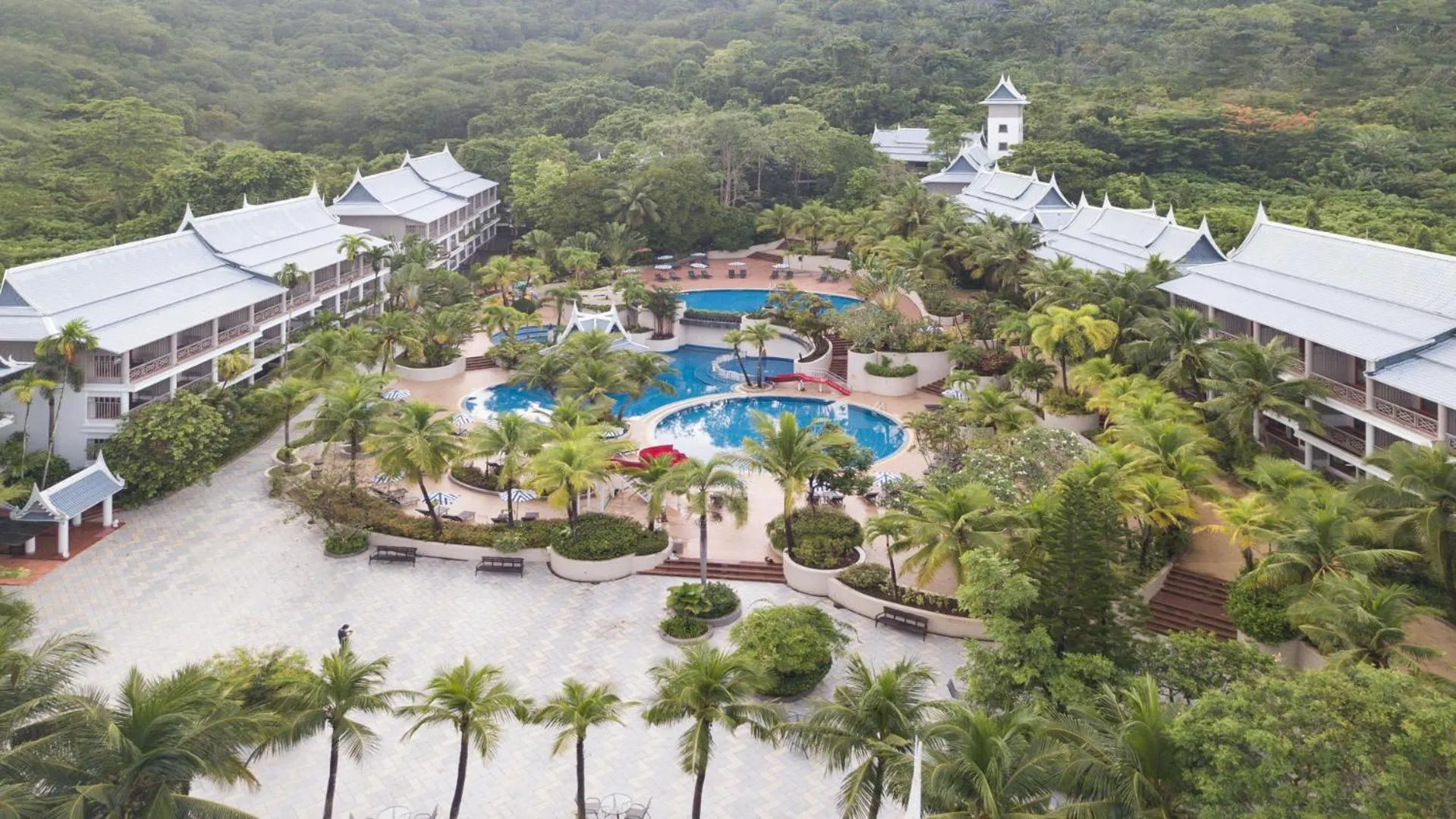 Property building in Chada Thai Village