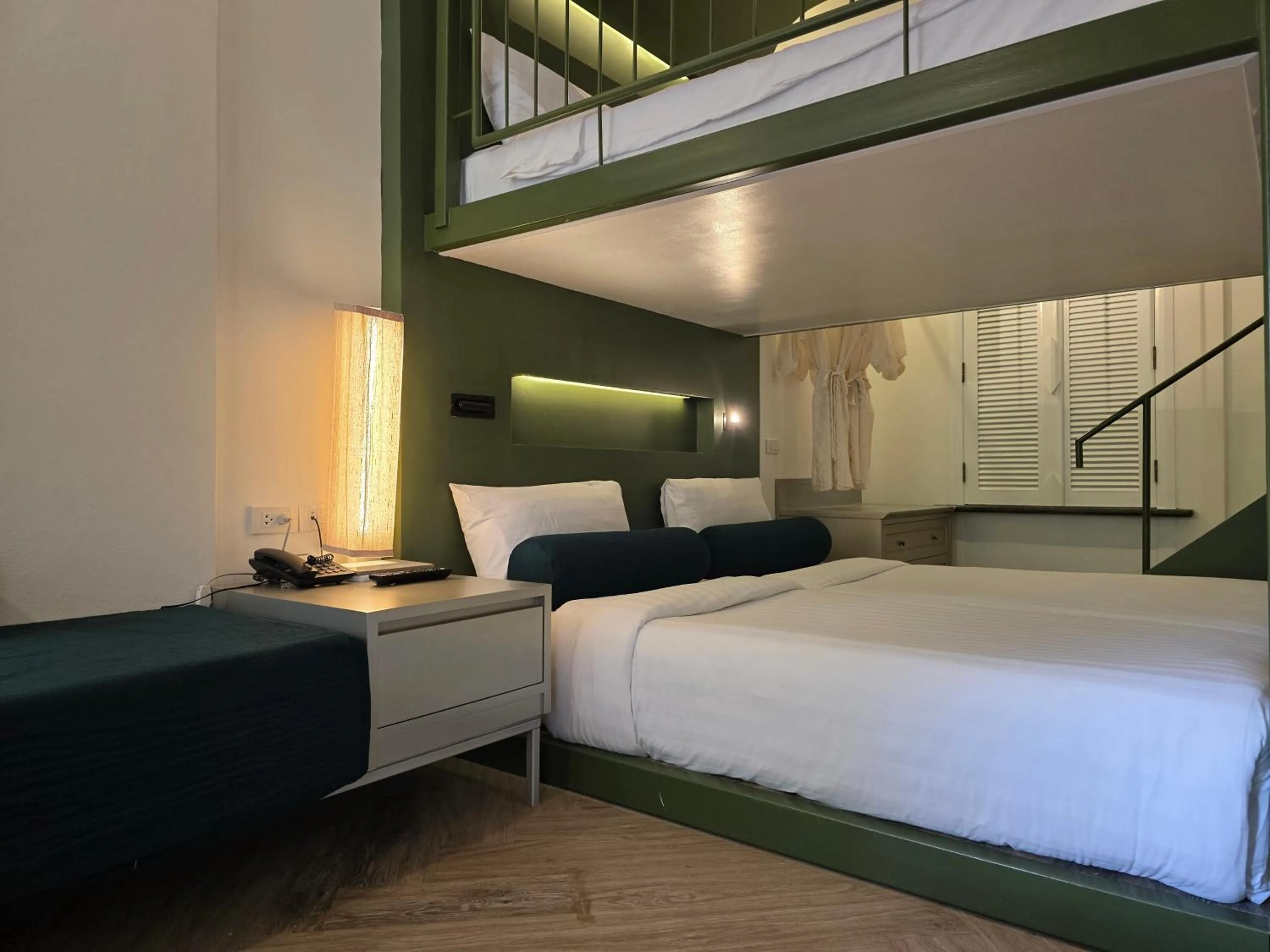 Bed in Chada Thai Village