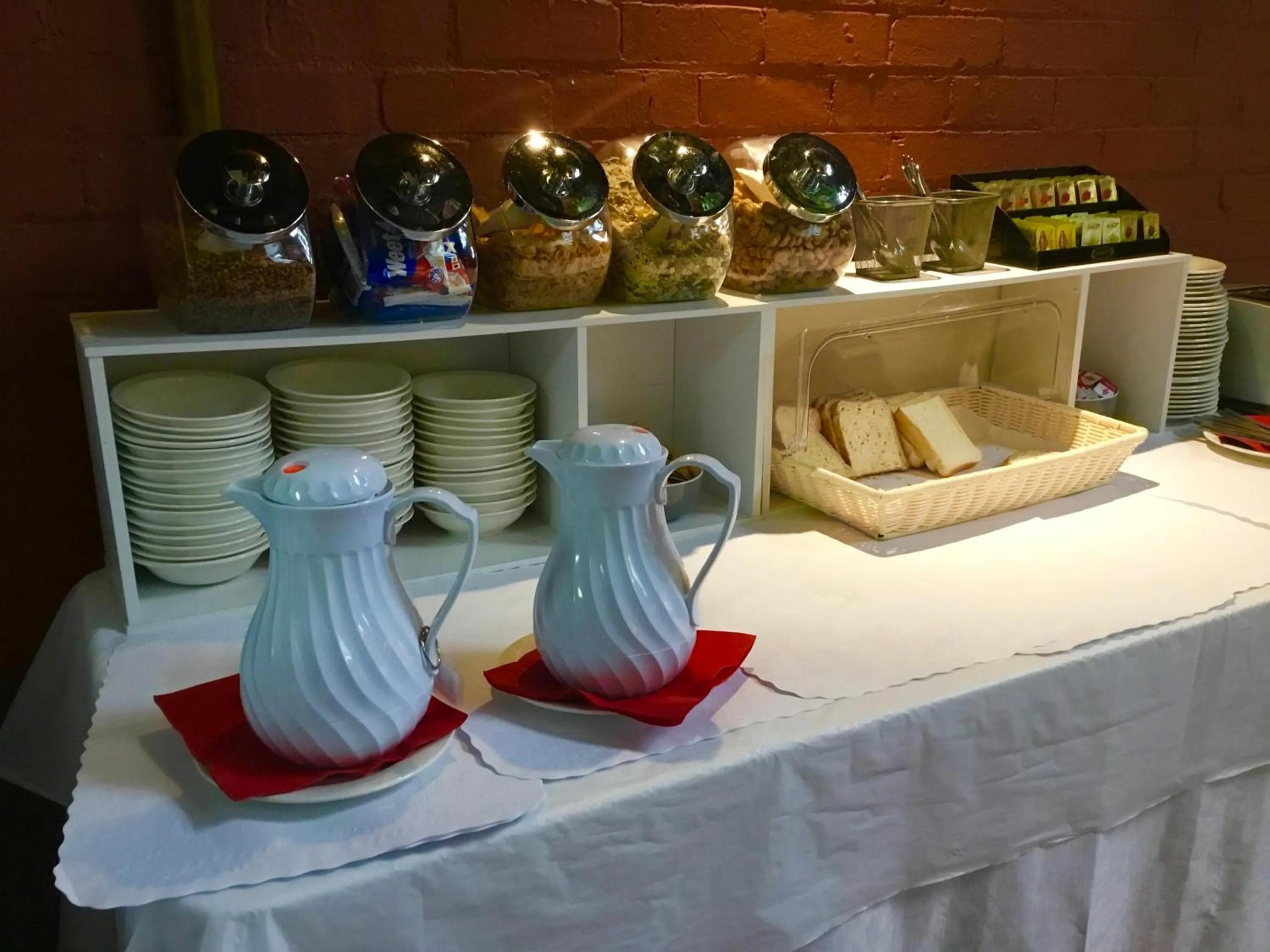 Coffee/tea facilities in The Pemberton Hotel