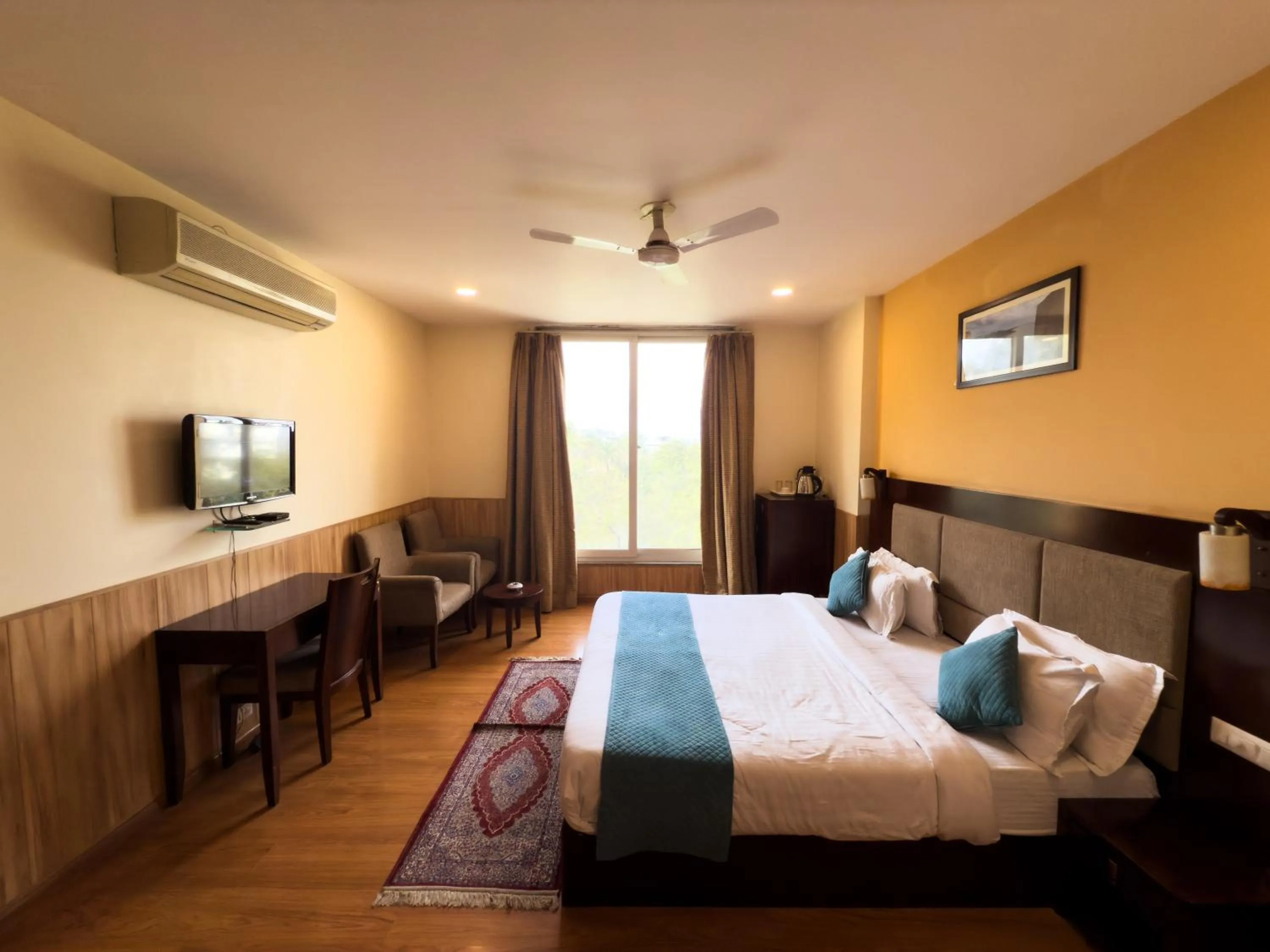 Bed in Hotel Royal Palm - A Budget Hotel in Udaipur